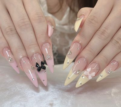 長さ出し10本＋やり放題90🎀11800=>9800😍
ベースパラジェル無料
