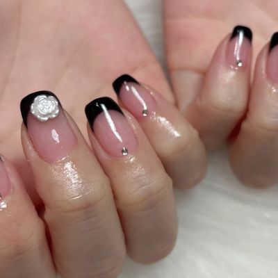 フレンチネイル