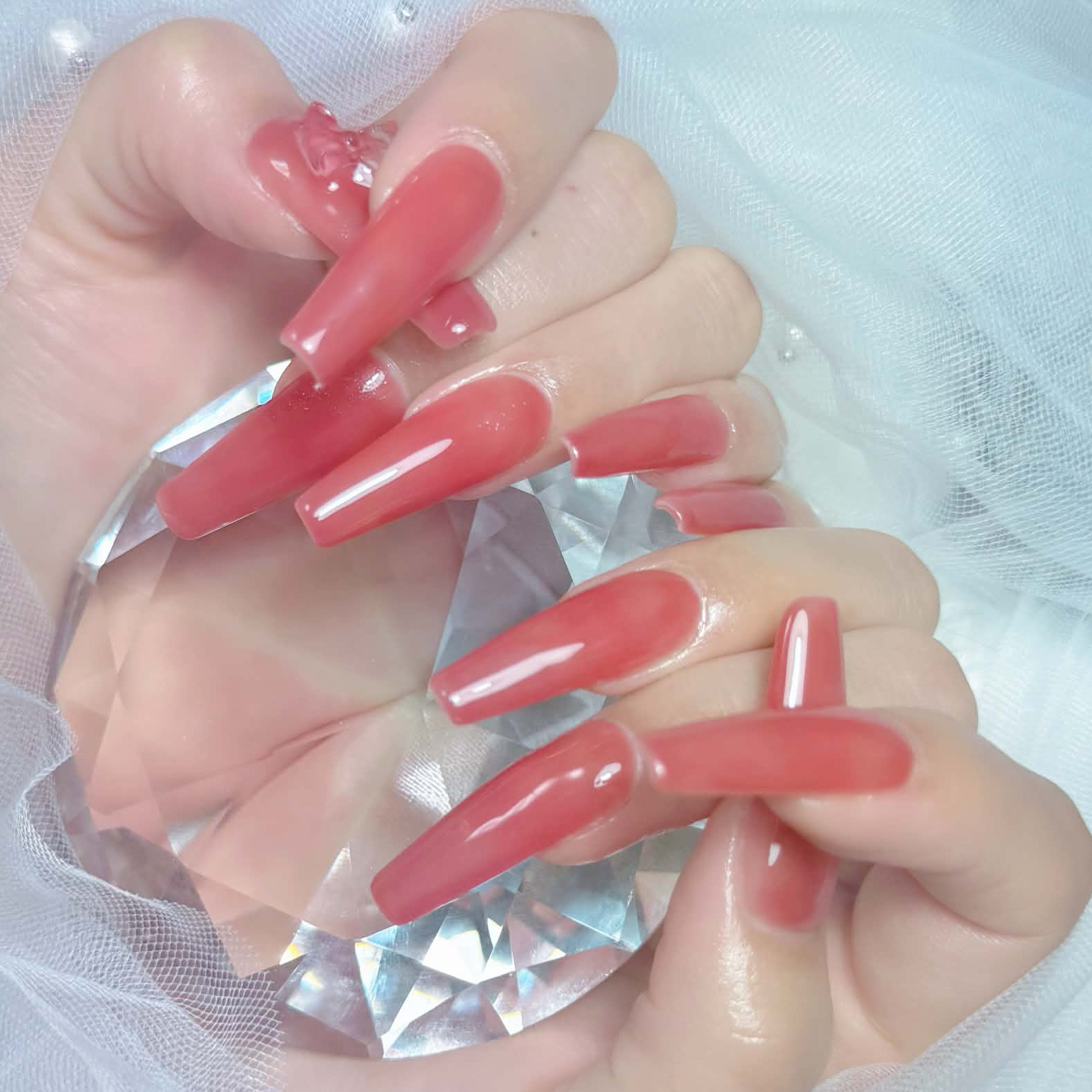Aurora_nail