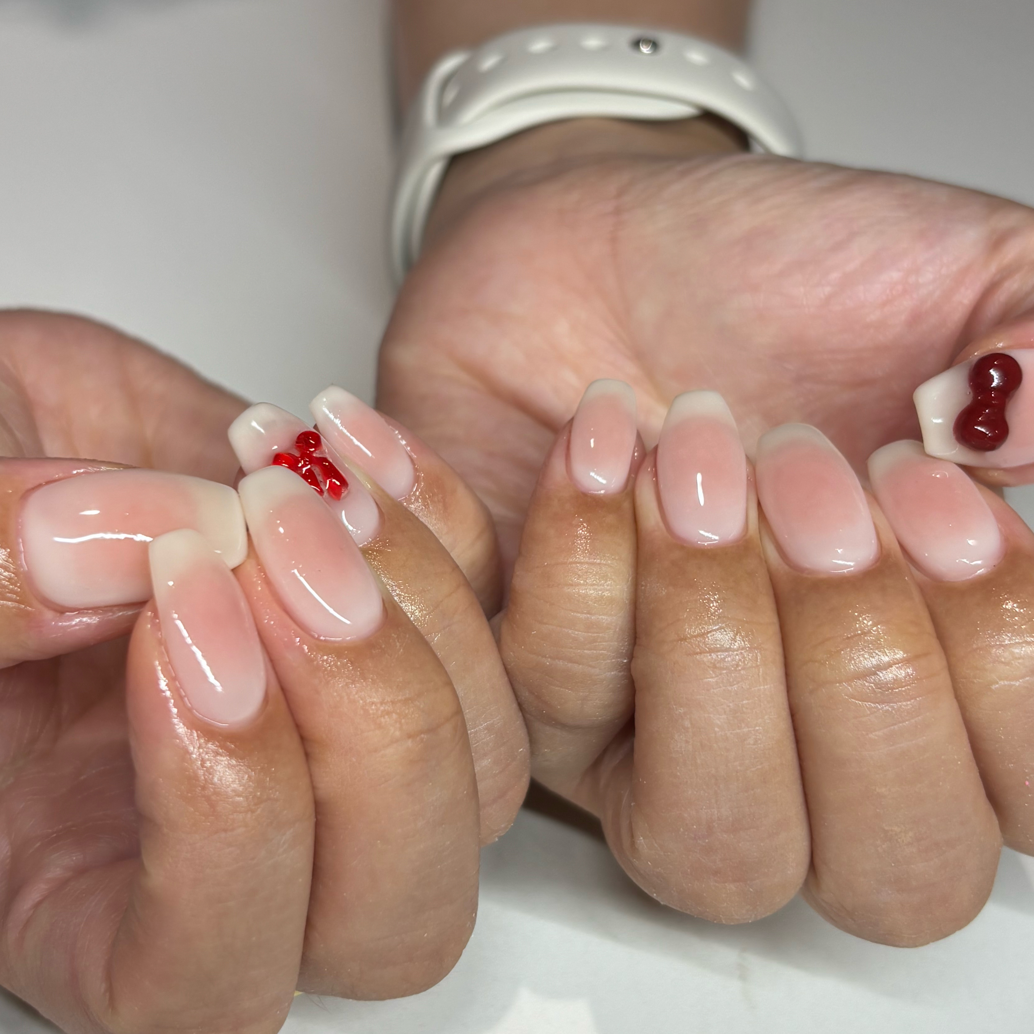 rei_s2_nail