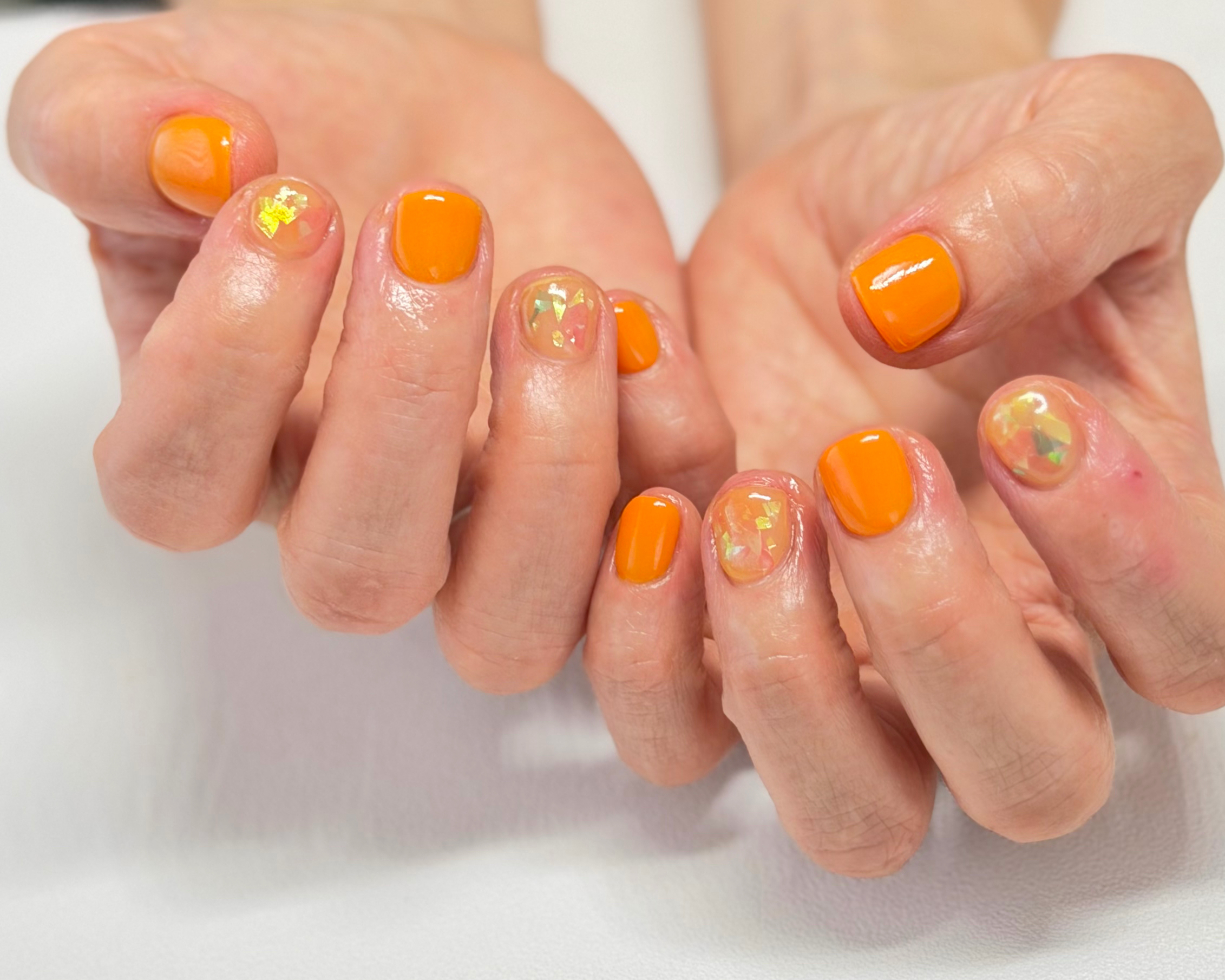 Nail__Lino