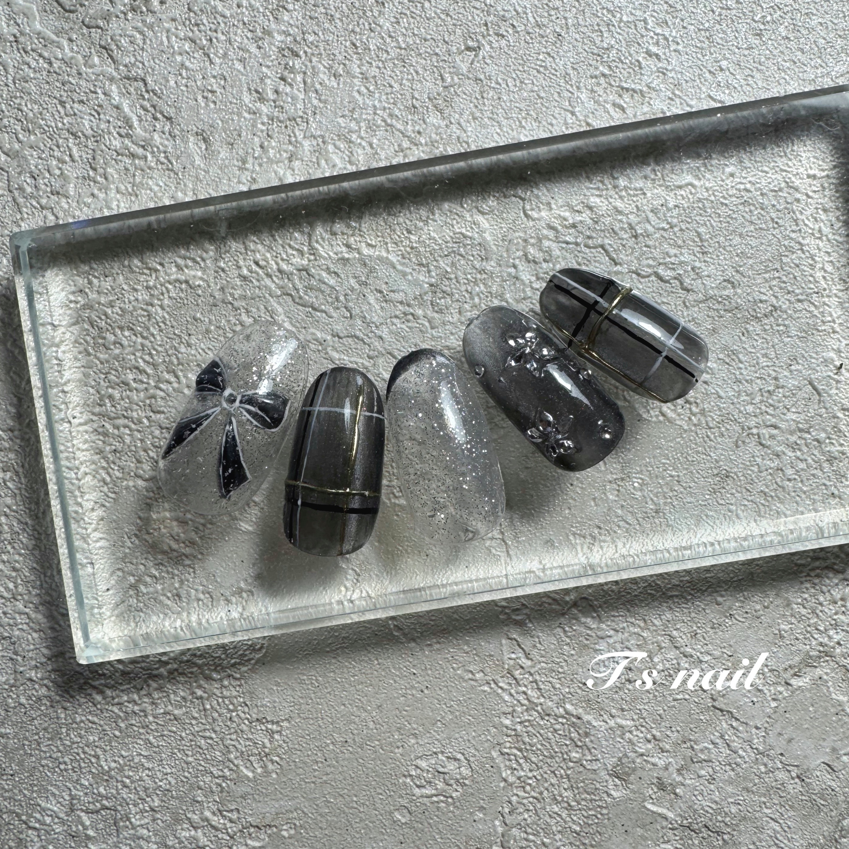 Ts_nail_