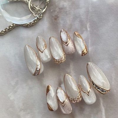 マグネットネイル