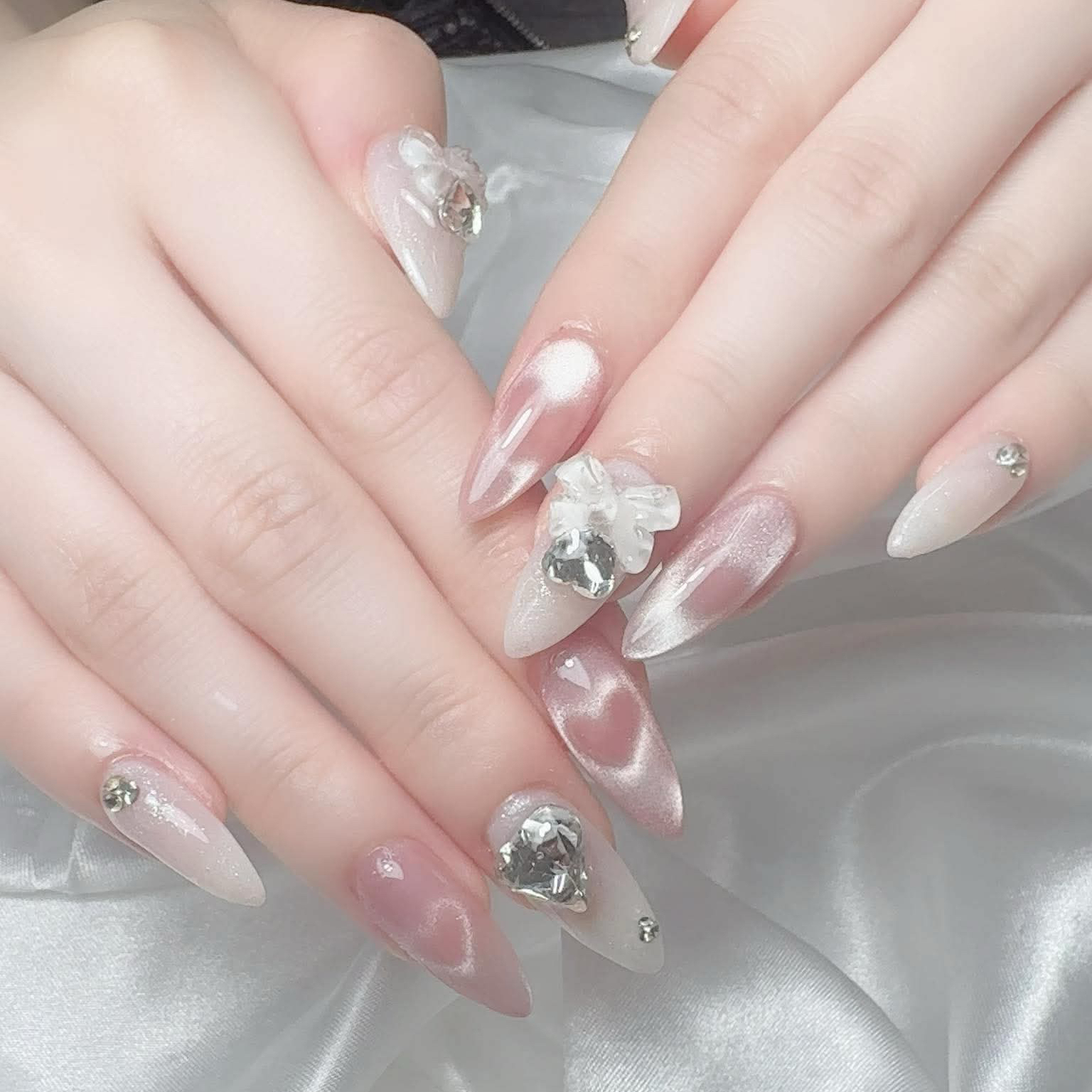 Hara01_Nail