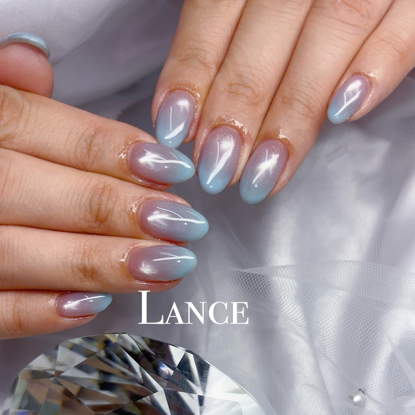 Lance.nail