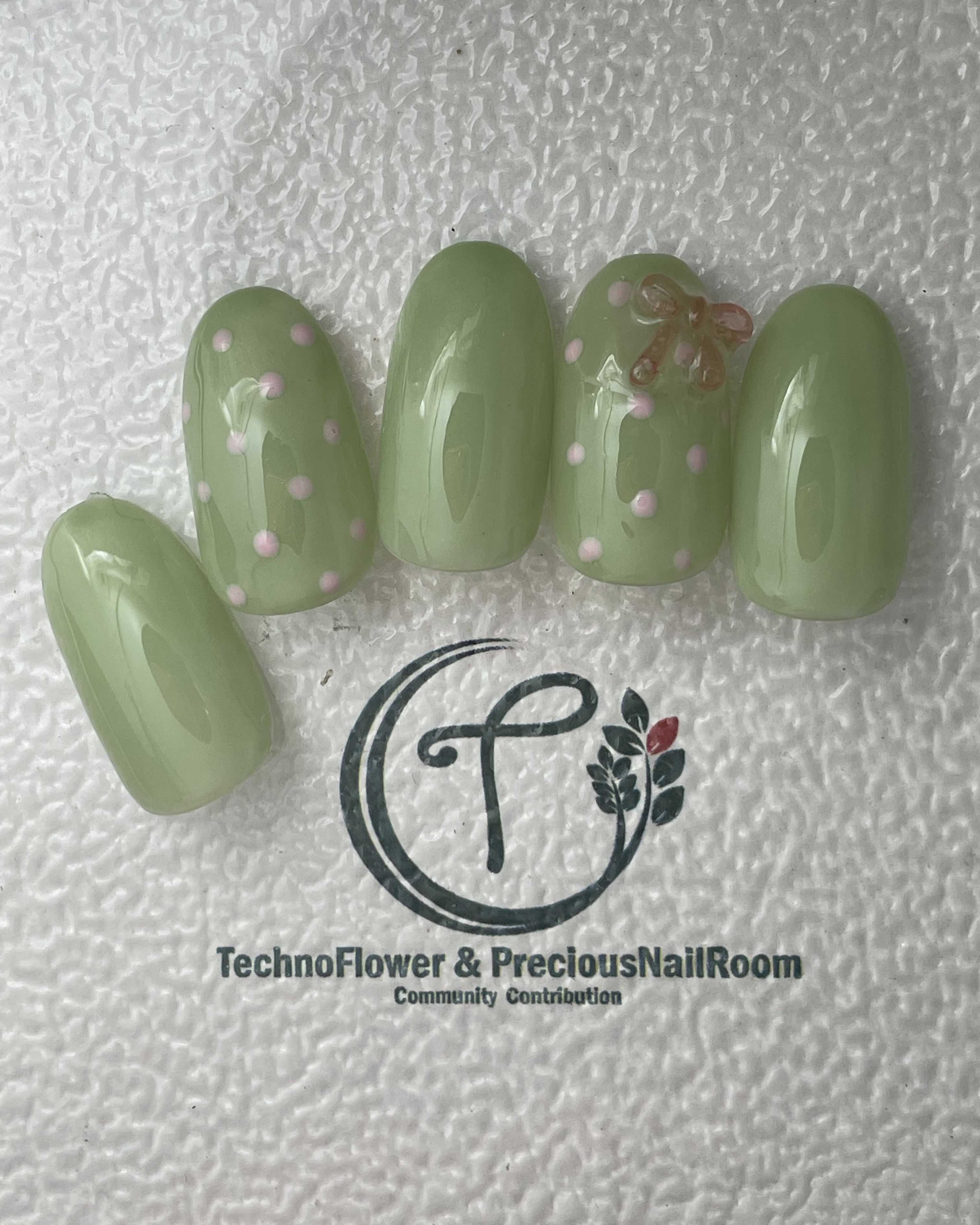 preciousnailroom