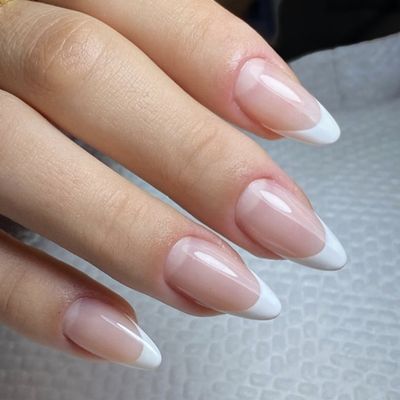 フレンチネイル