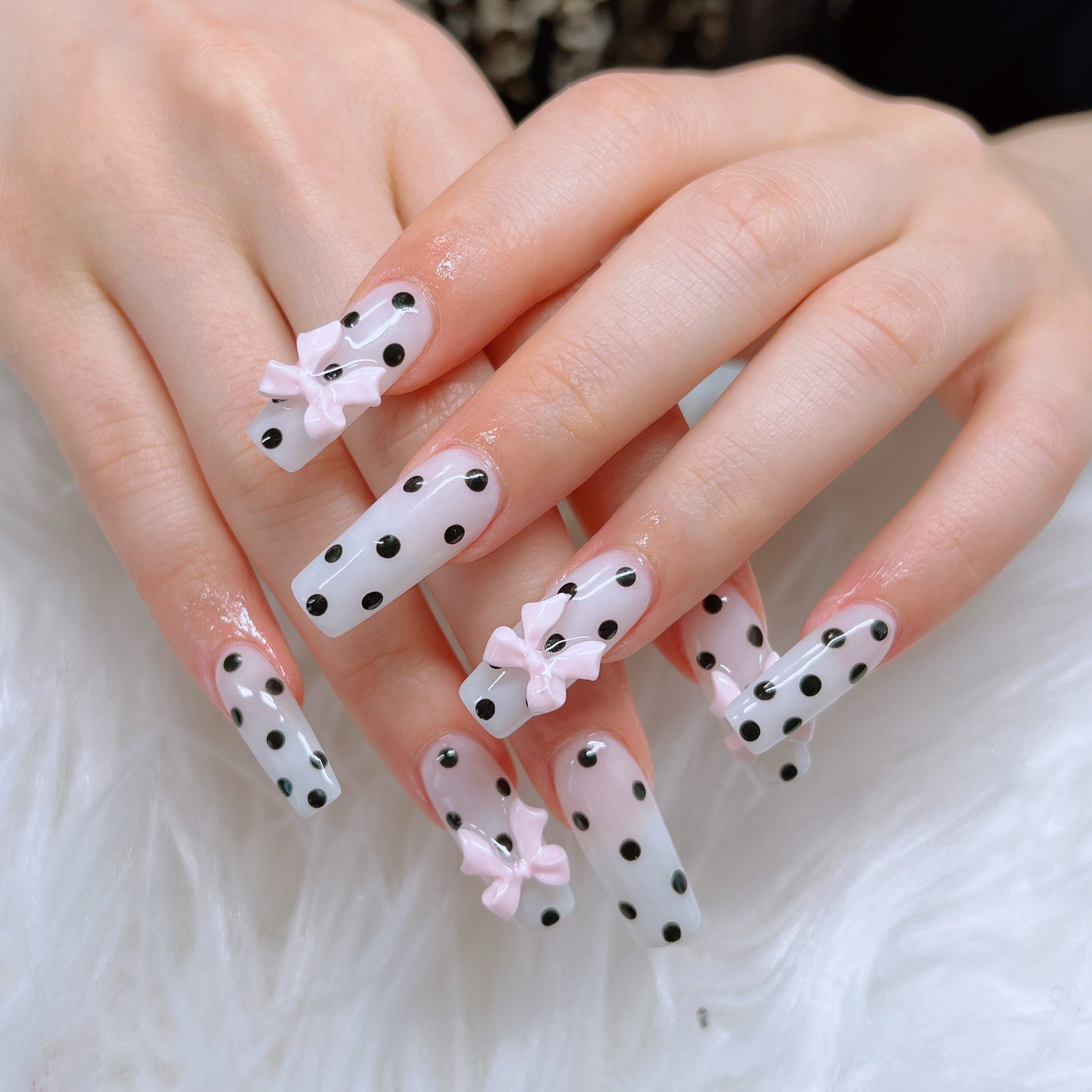 Lee__nail