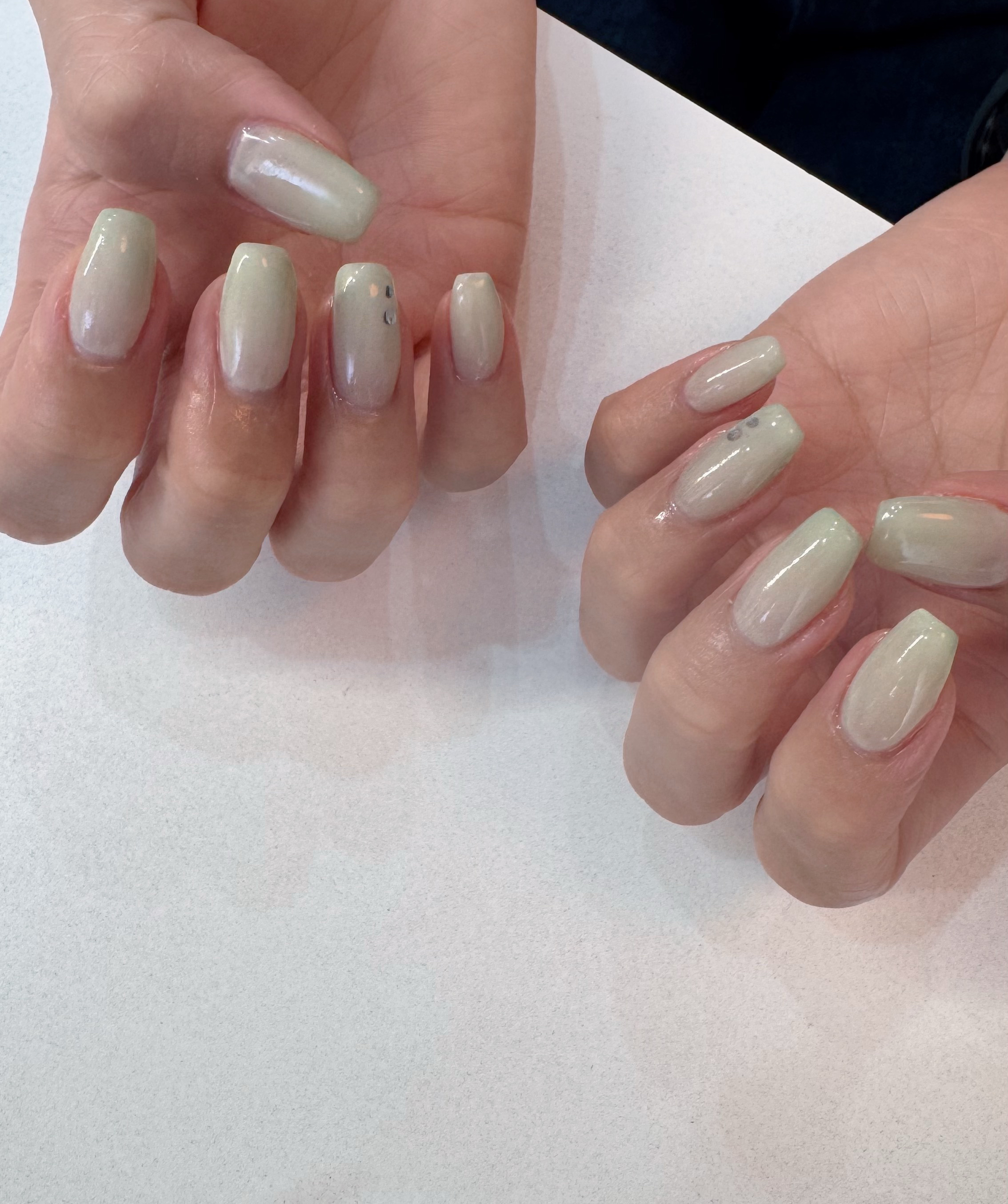 BLANCdee_Nail