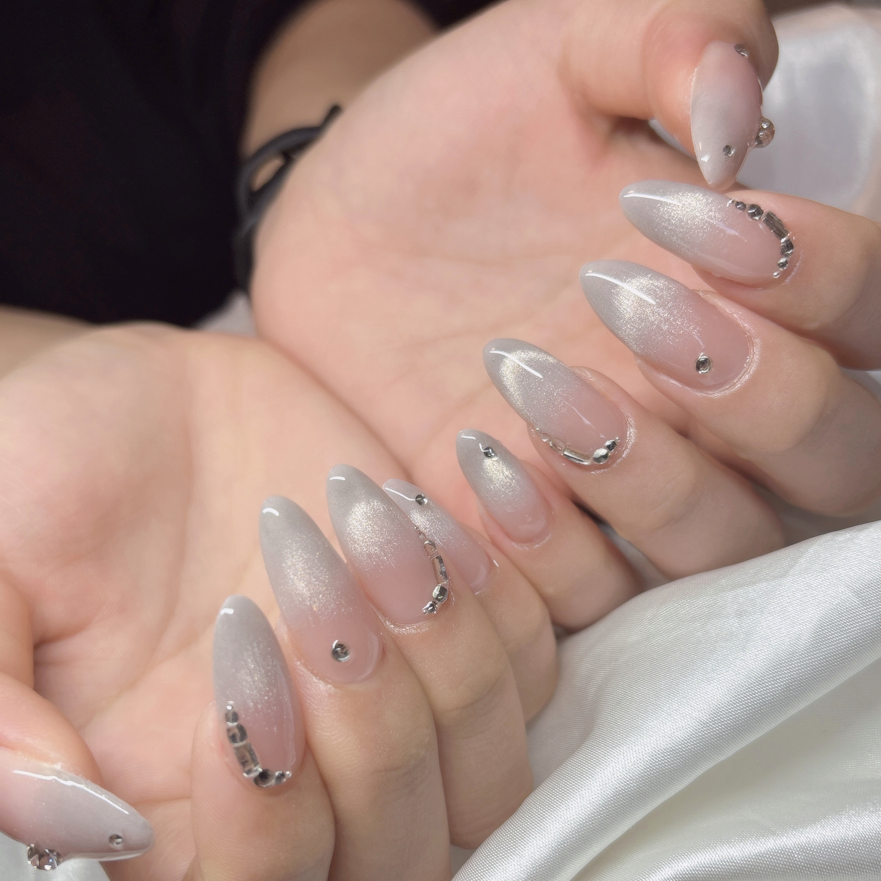 HandS_nail