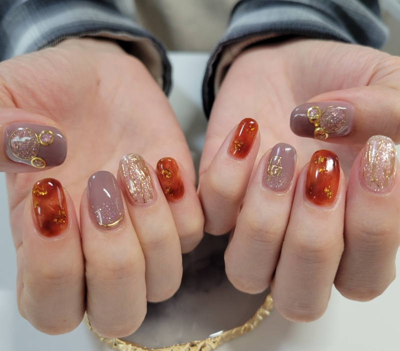 Petal_Mai_Nail