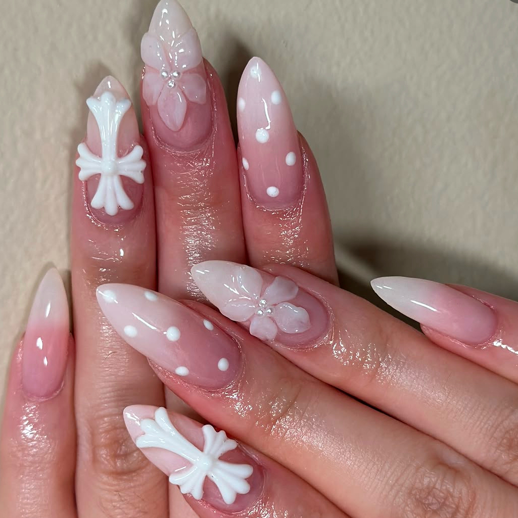 Naomi_RibonNail