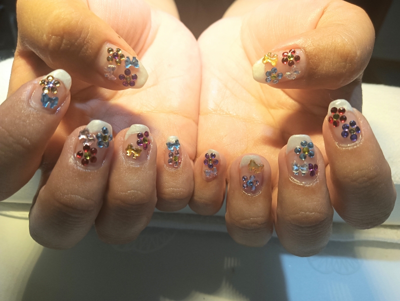 Nail_y_tama