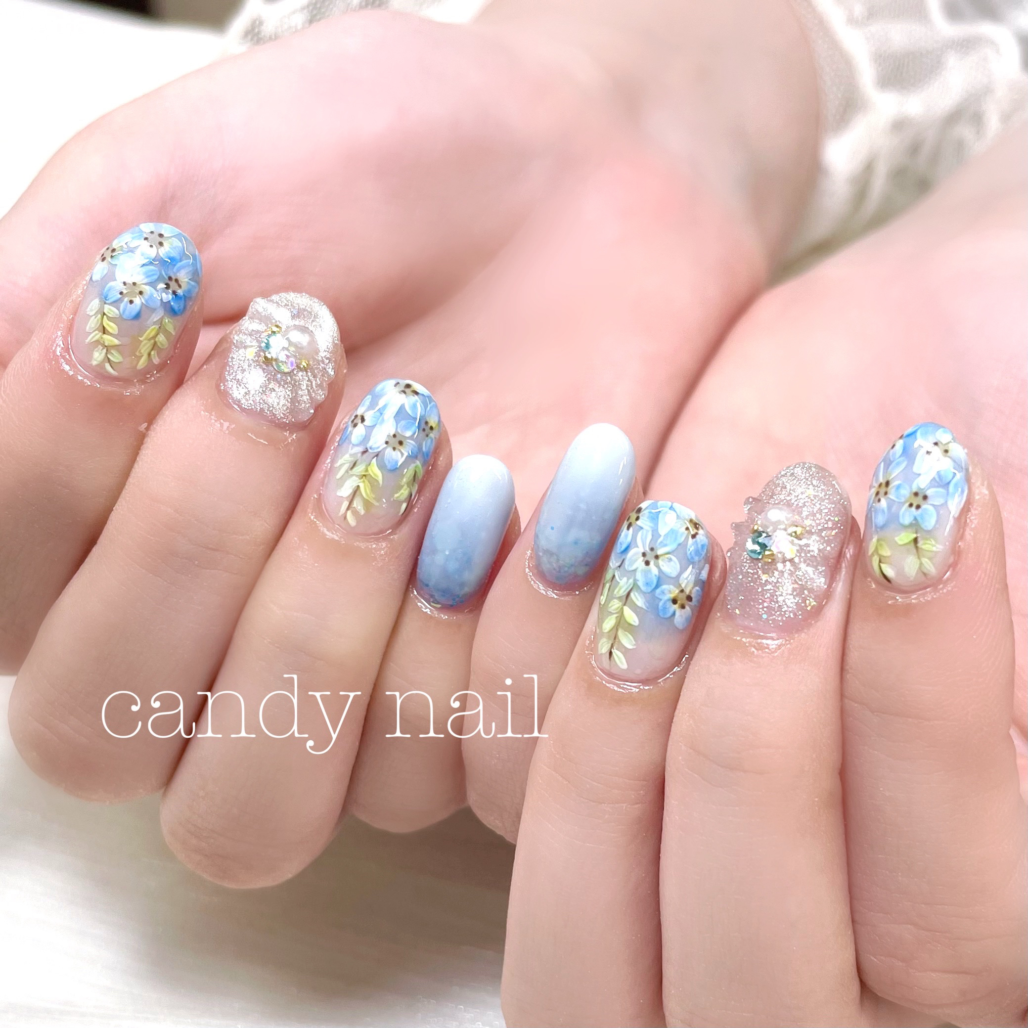 mari.0nail