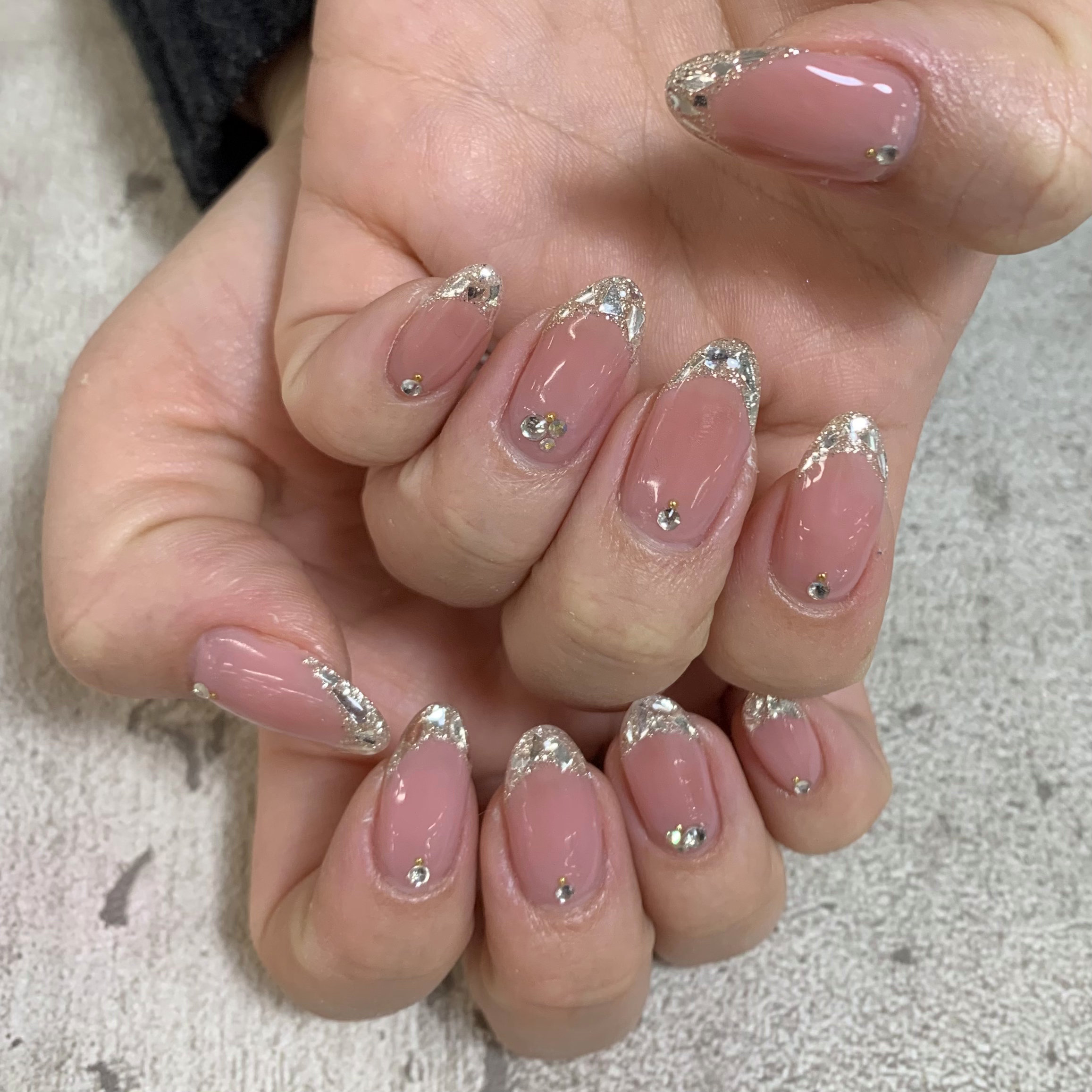 NAIL_9