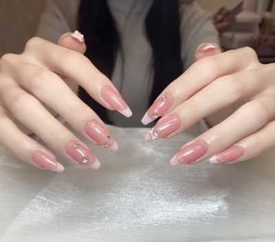 全員 チップ長さ出し10本前 パーツつ

け放題+デザイン6本まで