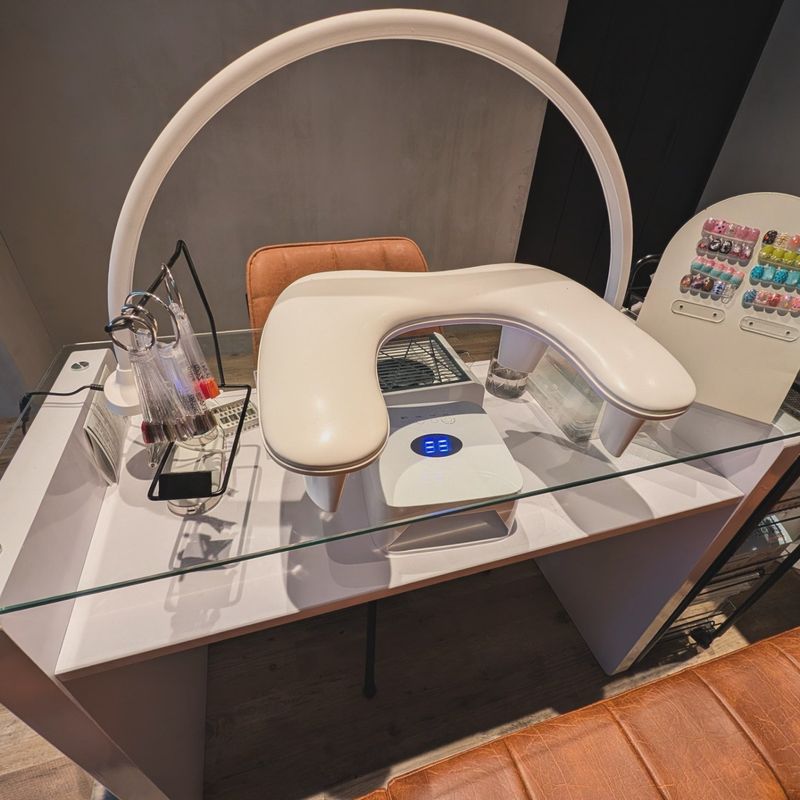 Three NAIL STUDIO