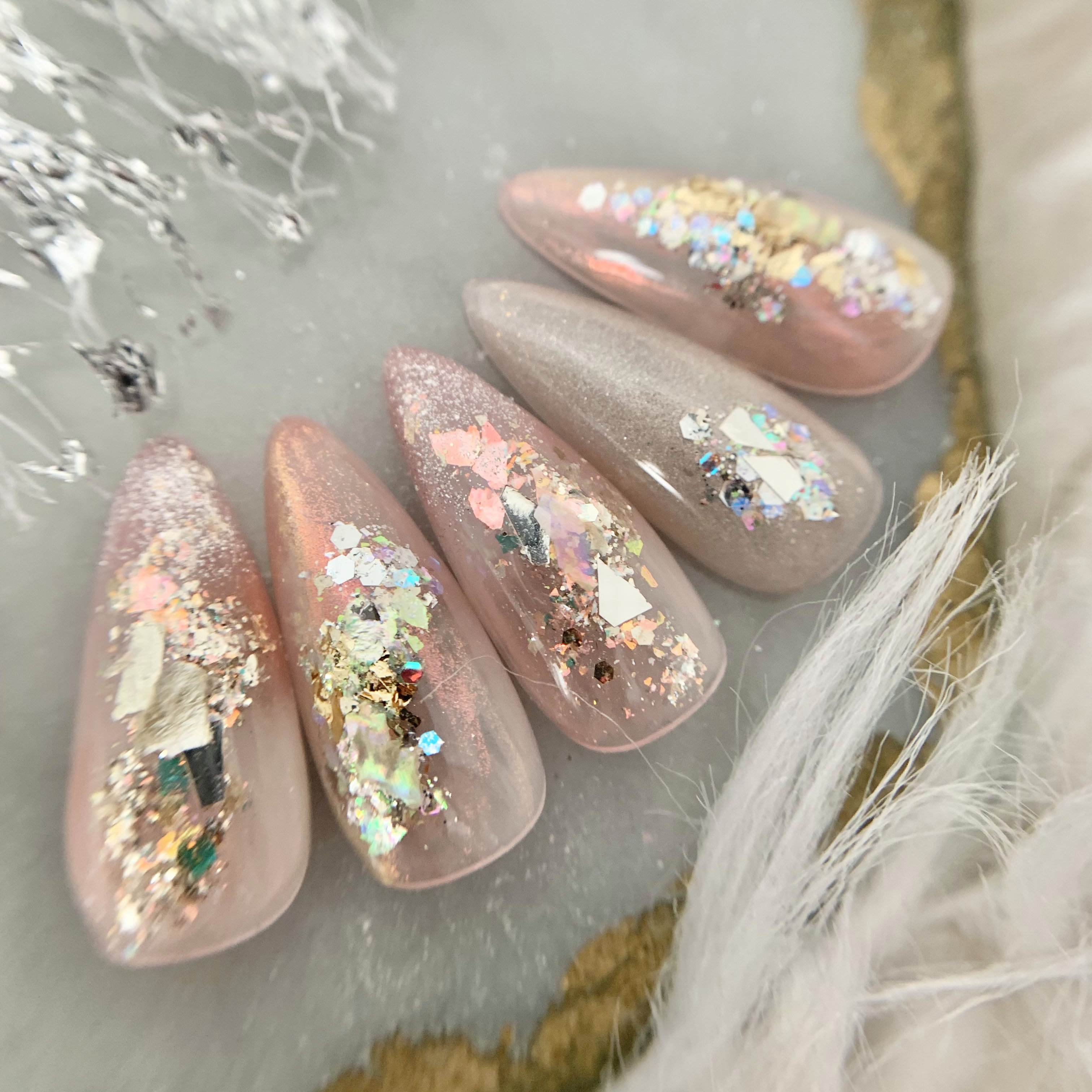 m__nail_00