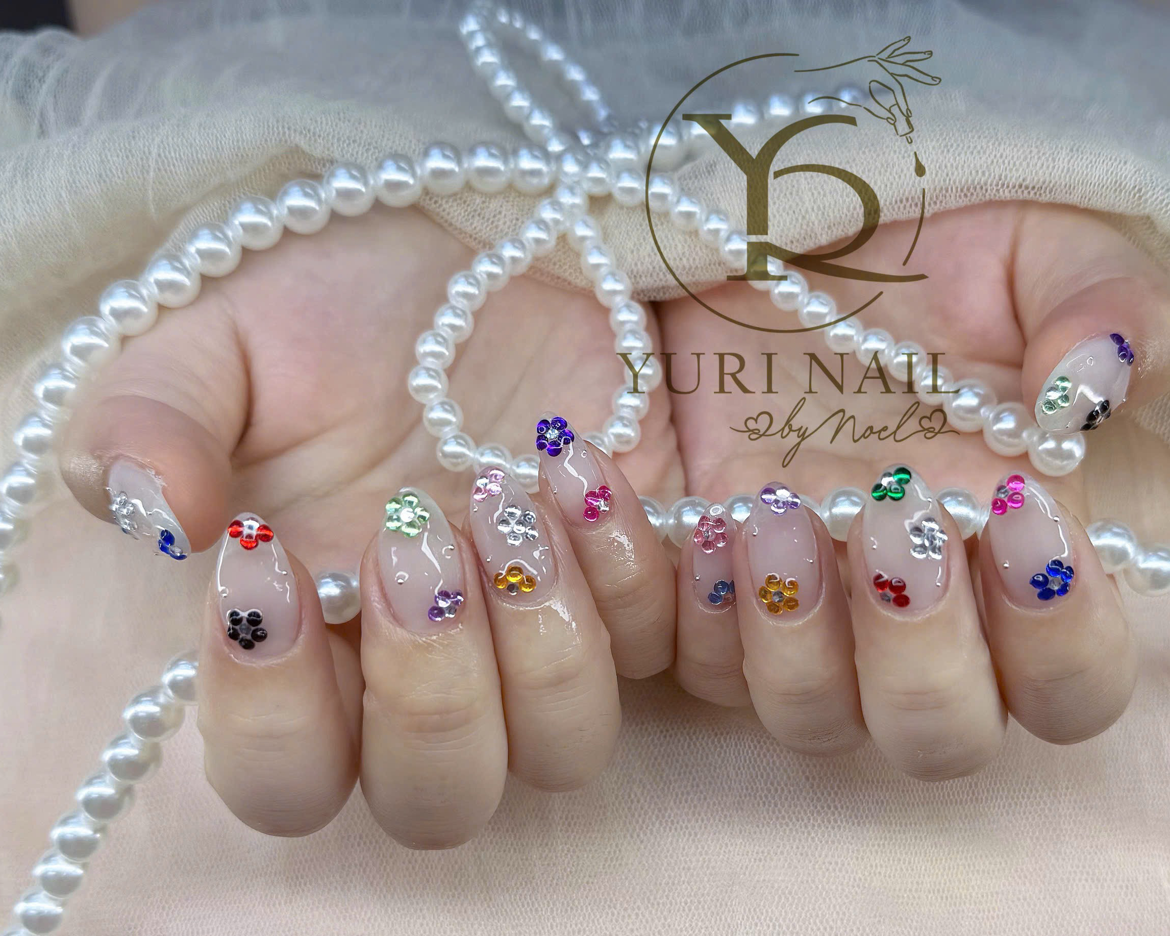 Yuri_nail_Anh