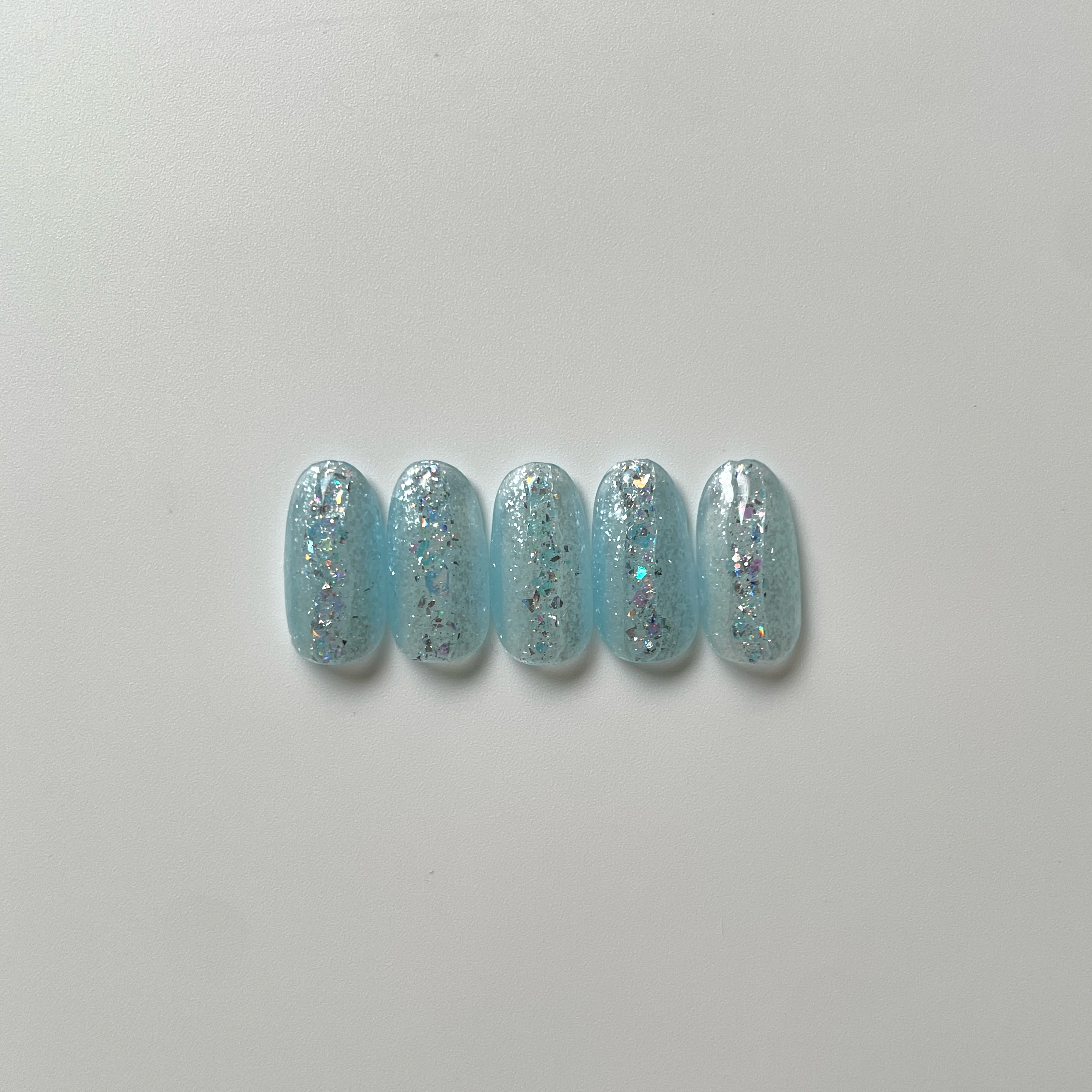 honeybee_nail