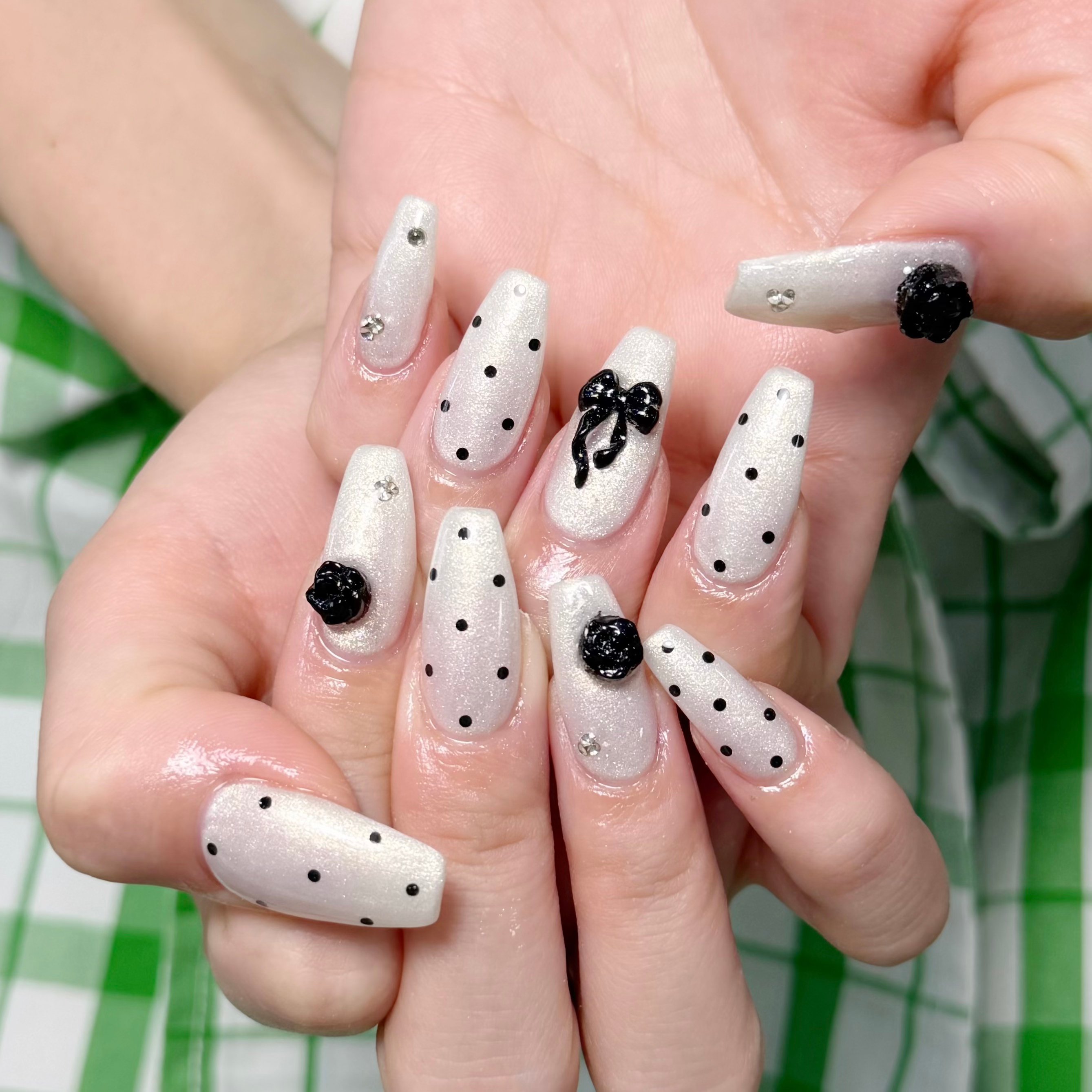 UM_NailSALON