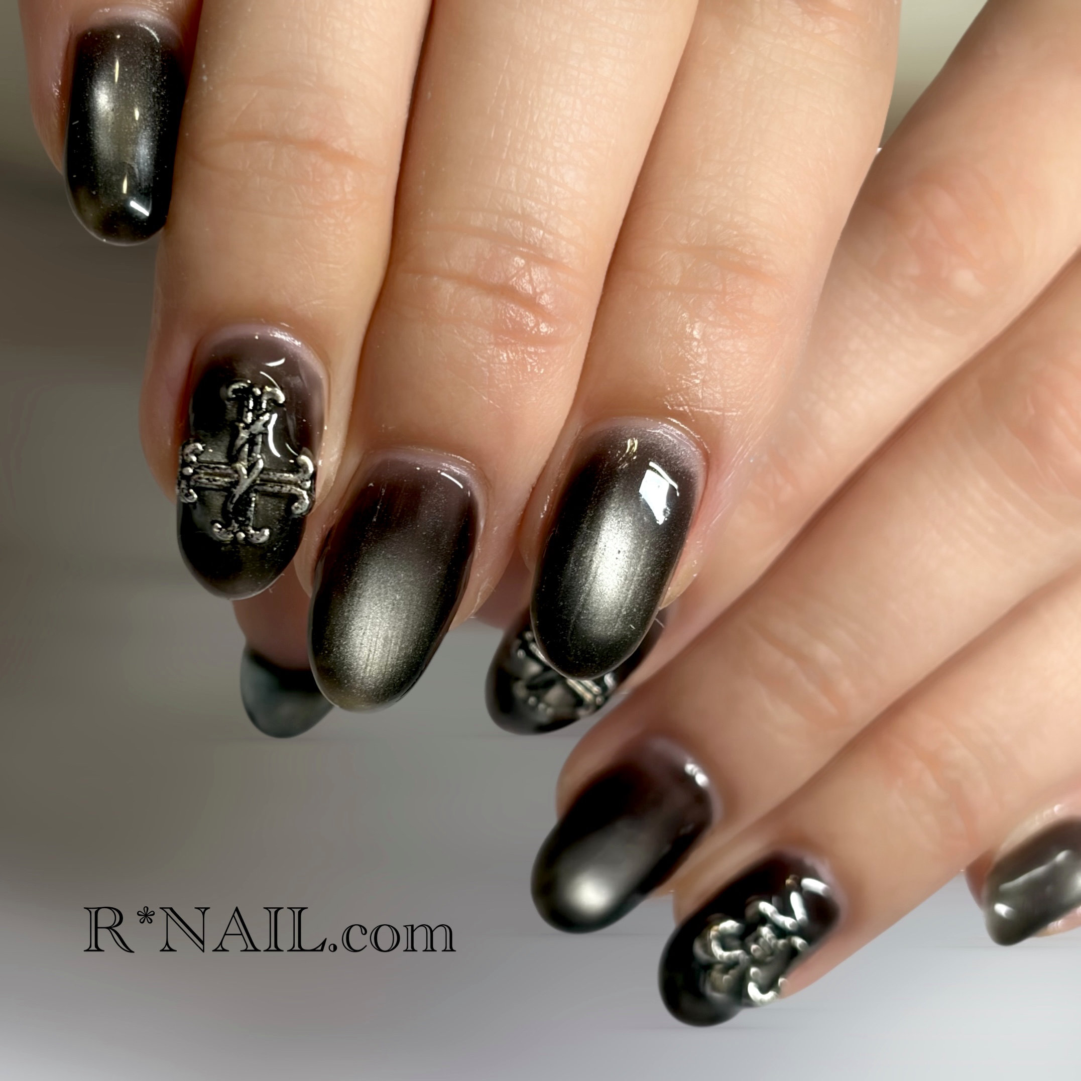 R_NAIL_com