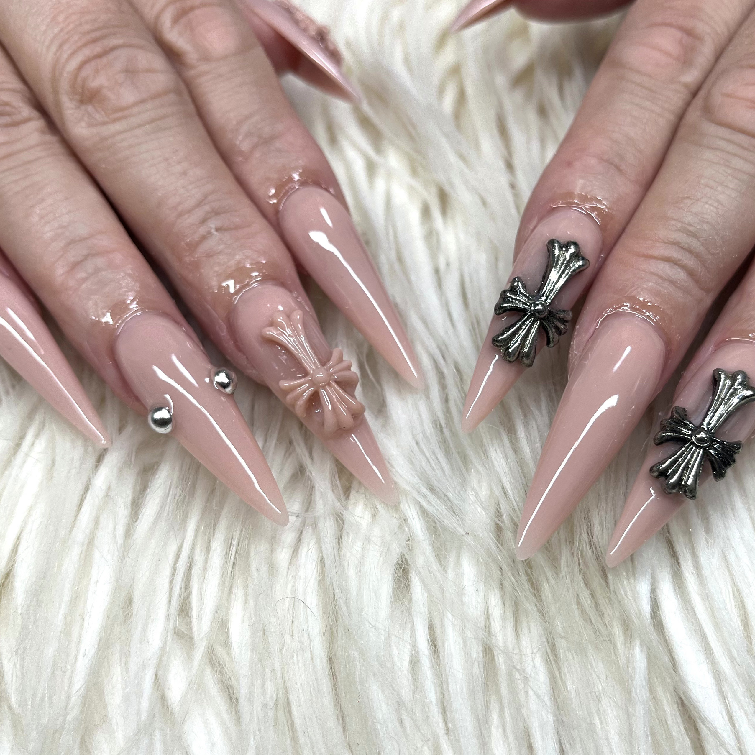 nail.room.amery