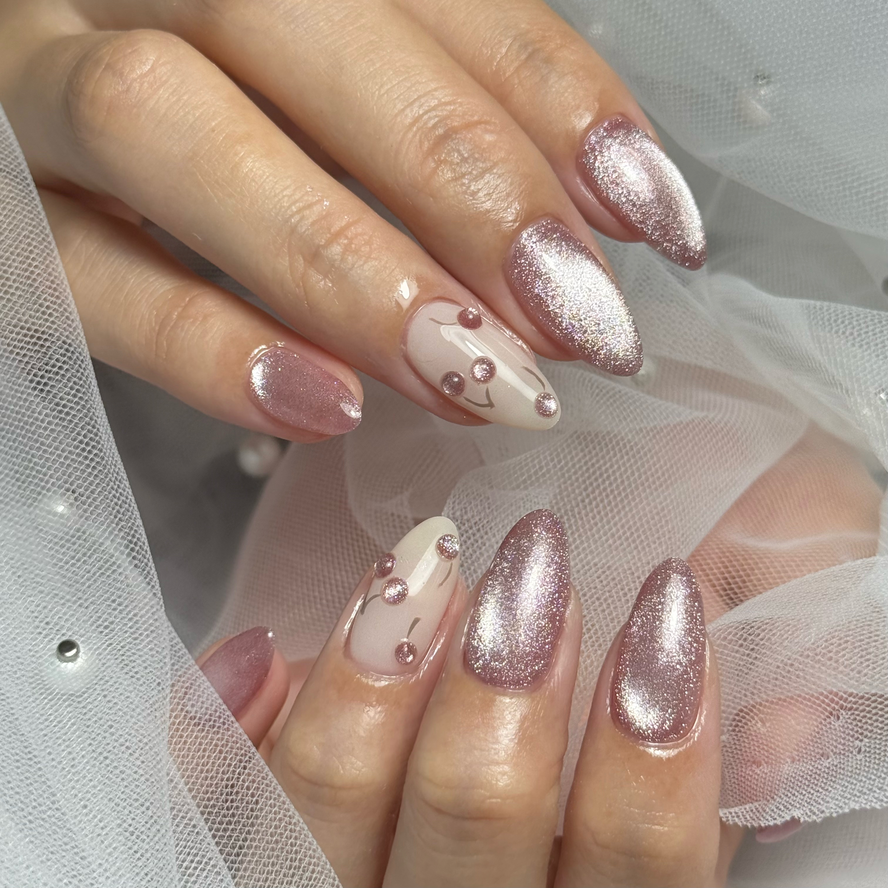 K.__nail