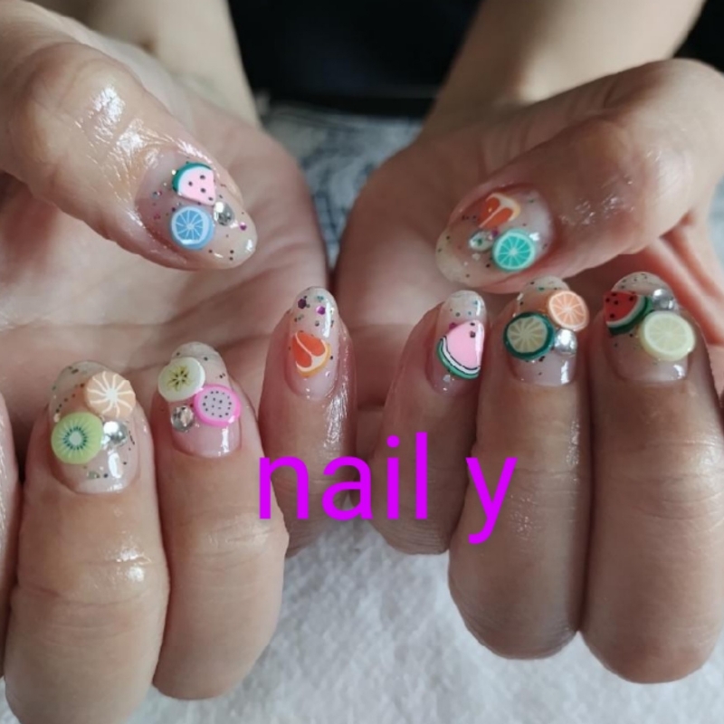 Nail_y_tama