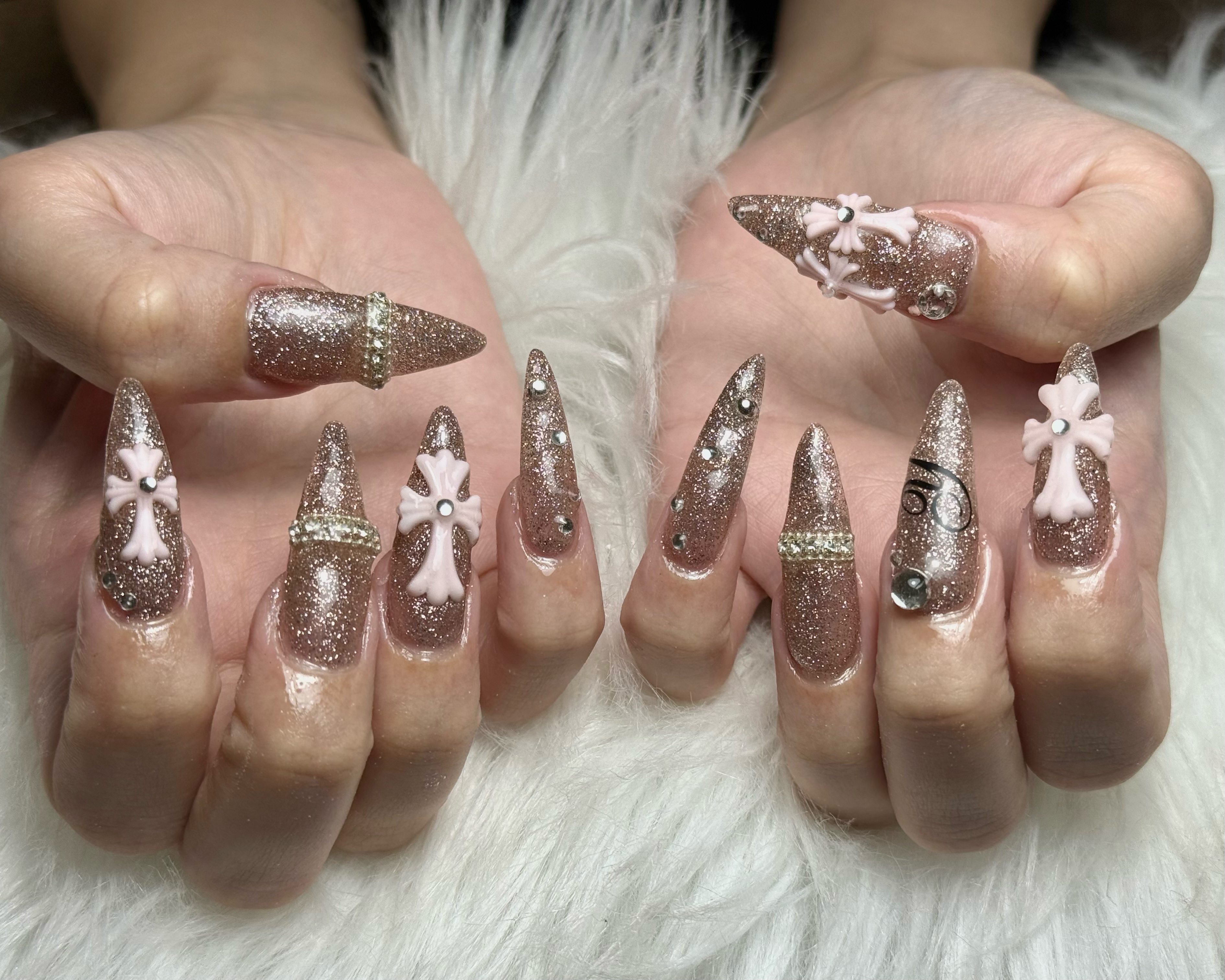Nienail_tainmi