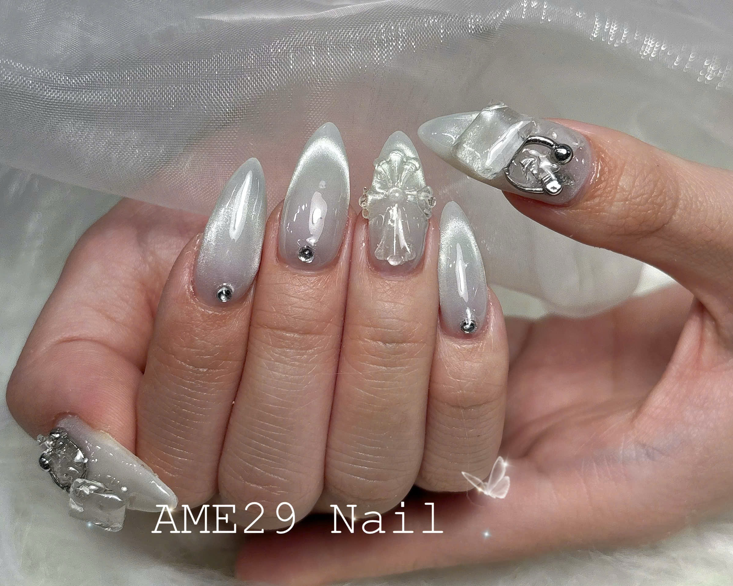 nail_mio25