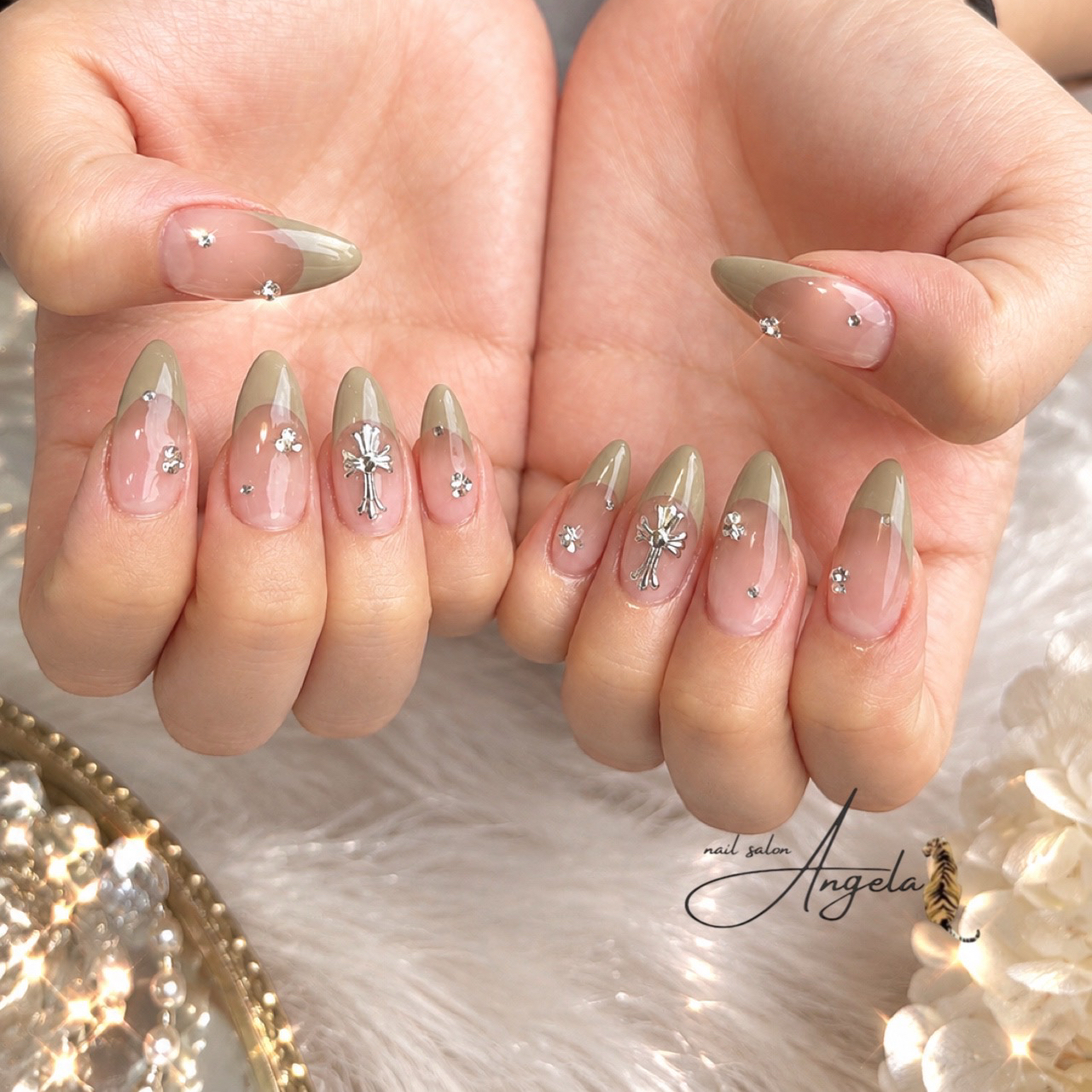 Angela_nail