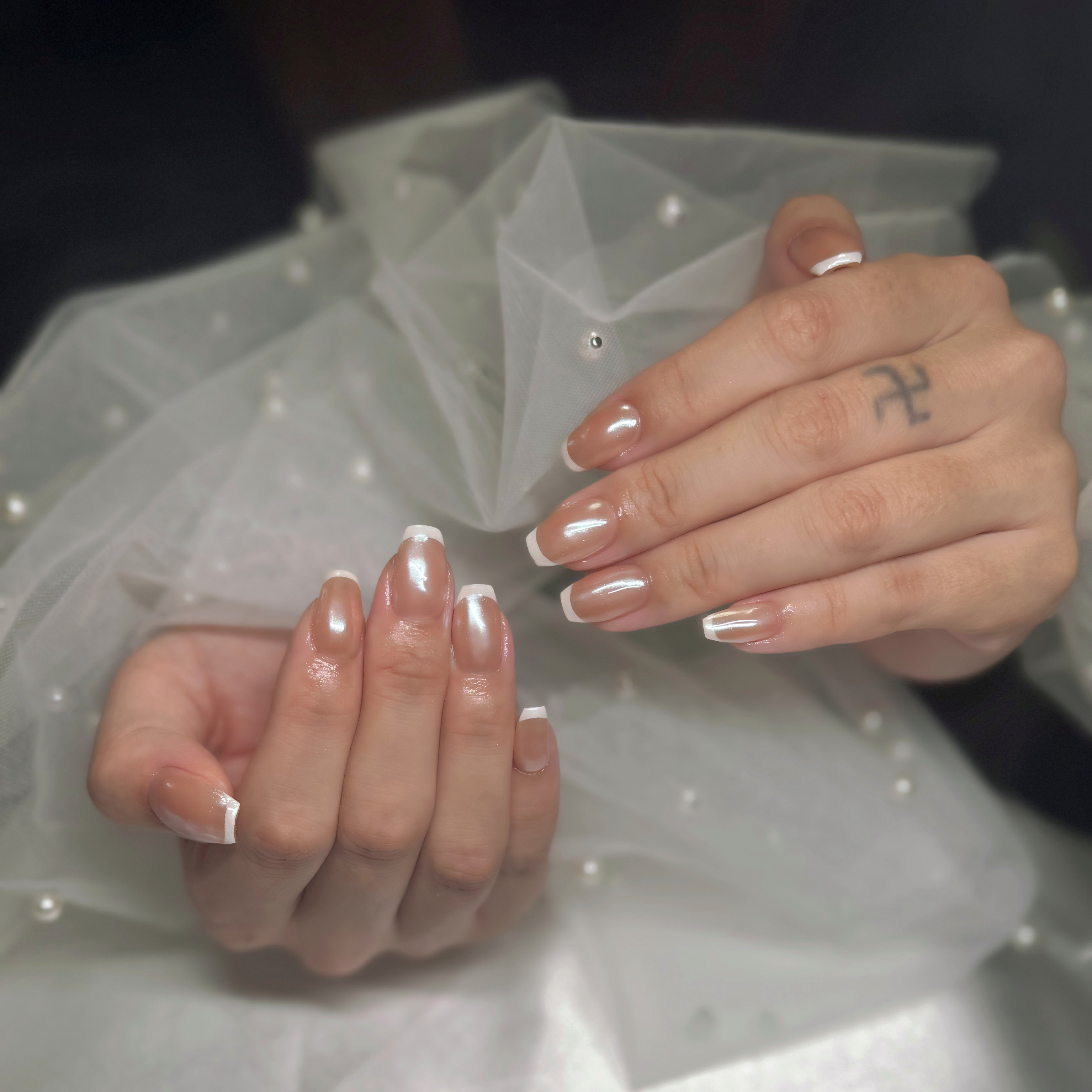 Anela_nail.