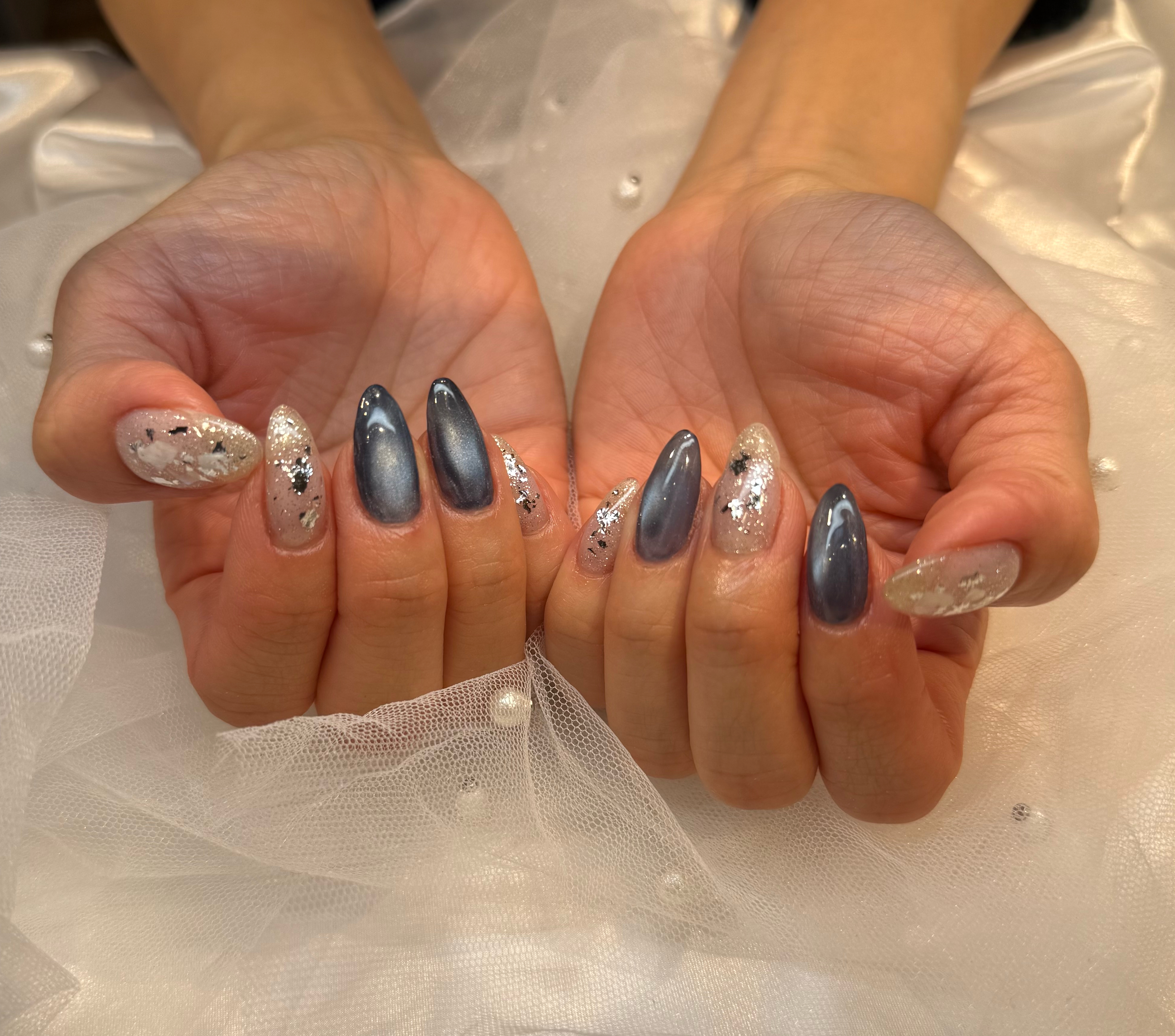 lavish_nail