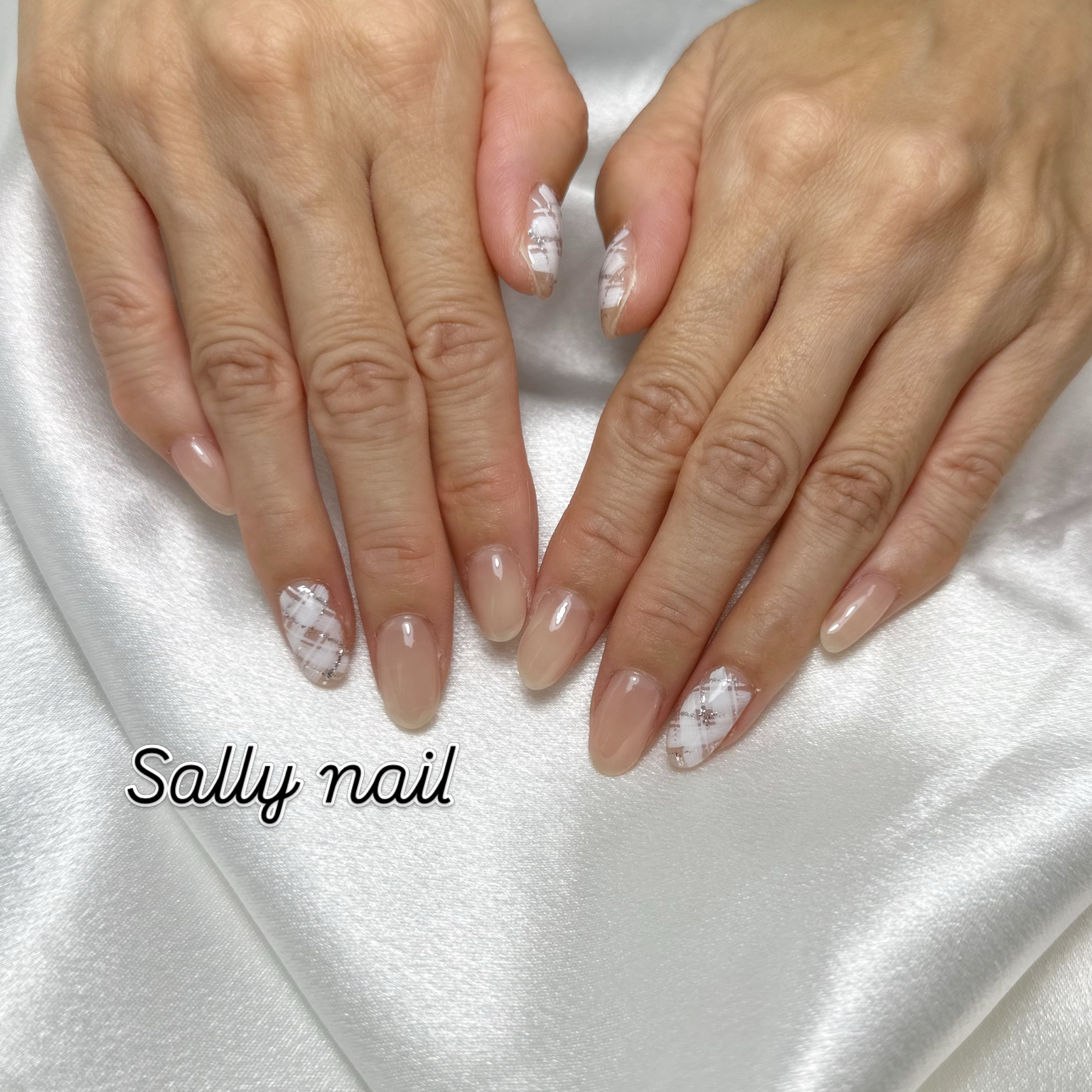Sally_nail