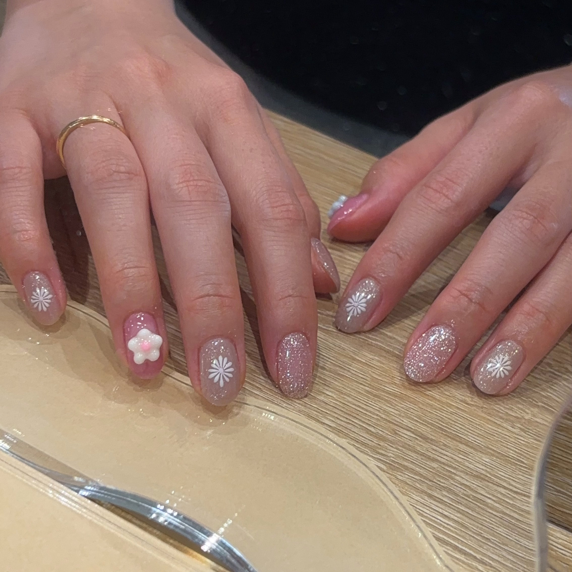 611nails