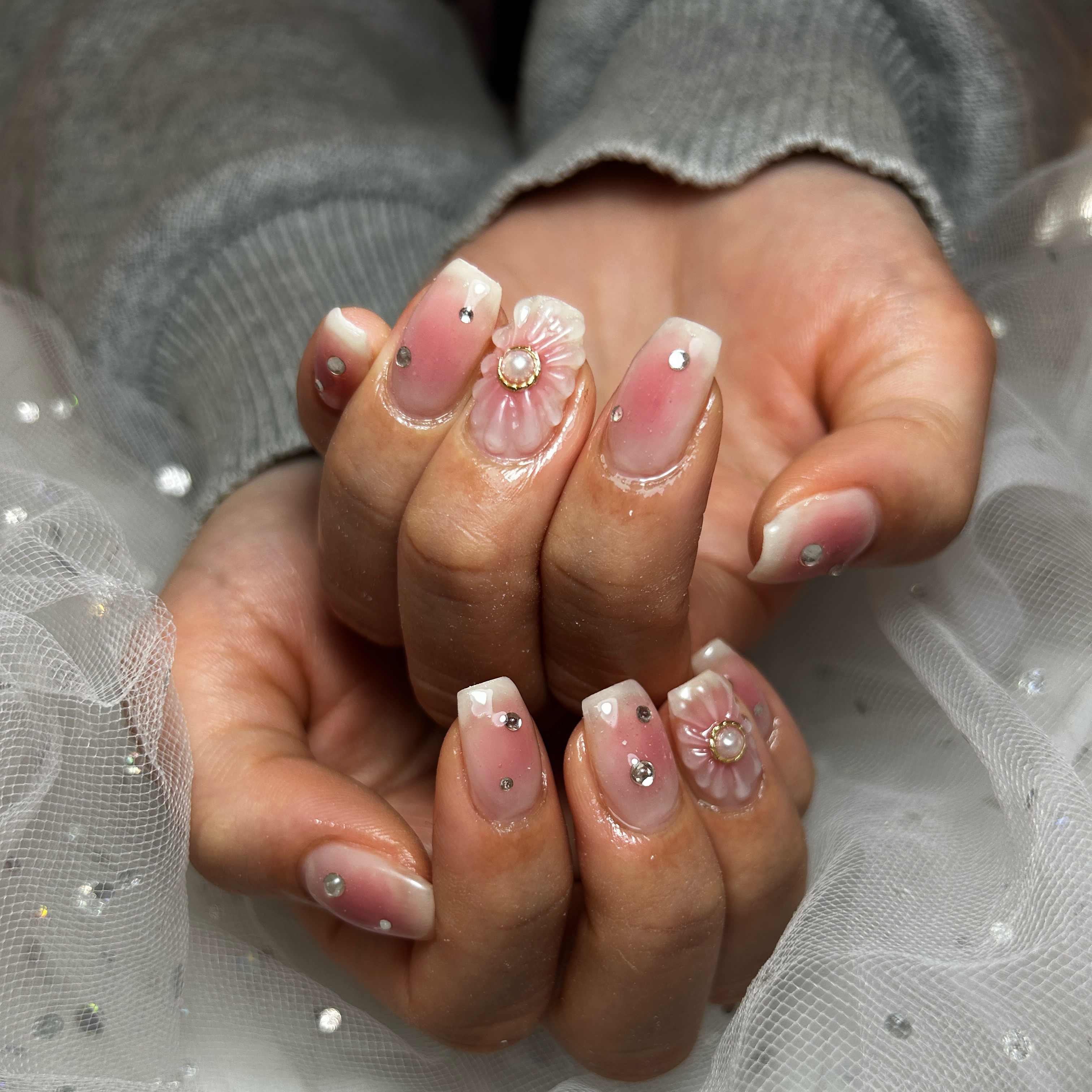 Nail_amber