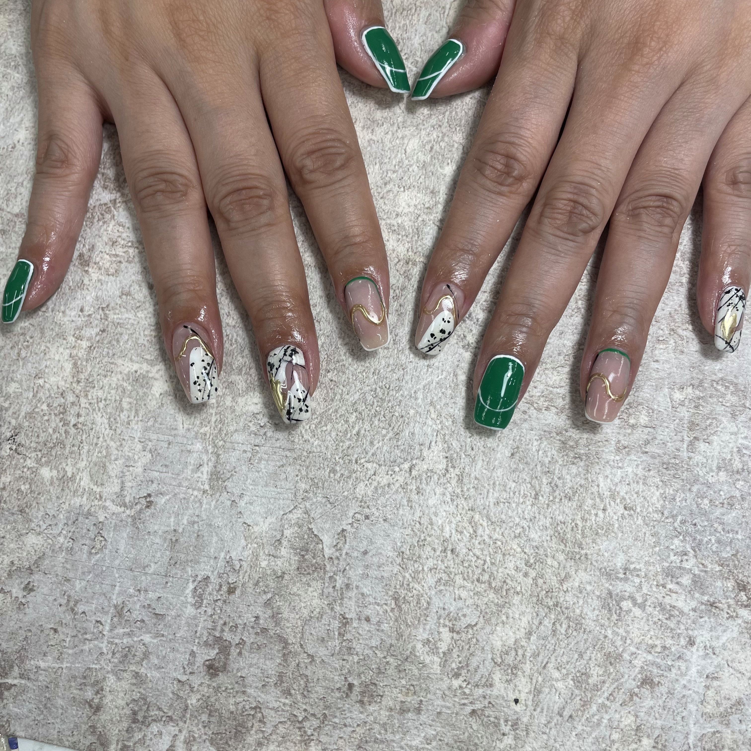 NAIL_akinyan