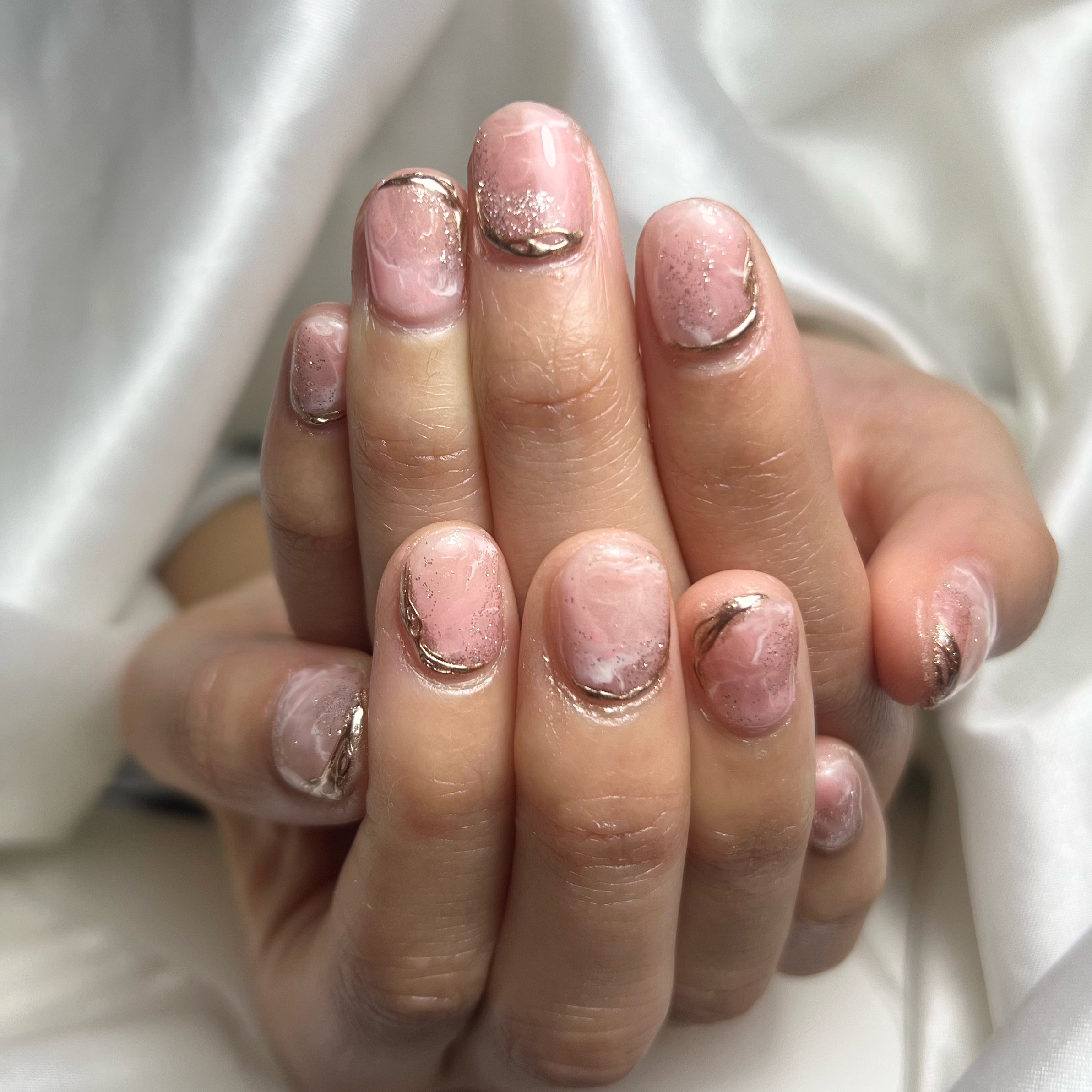 plus_nails