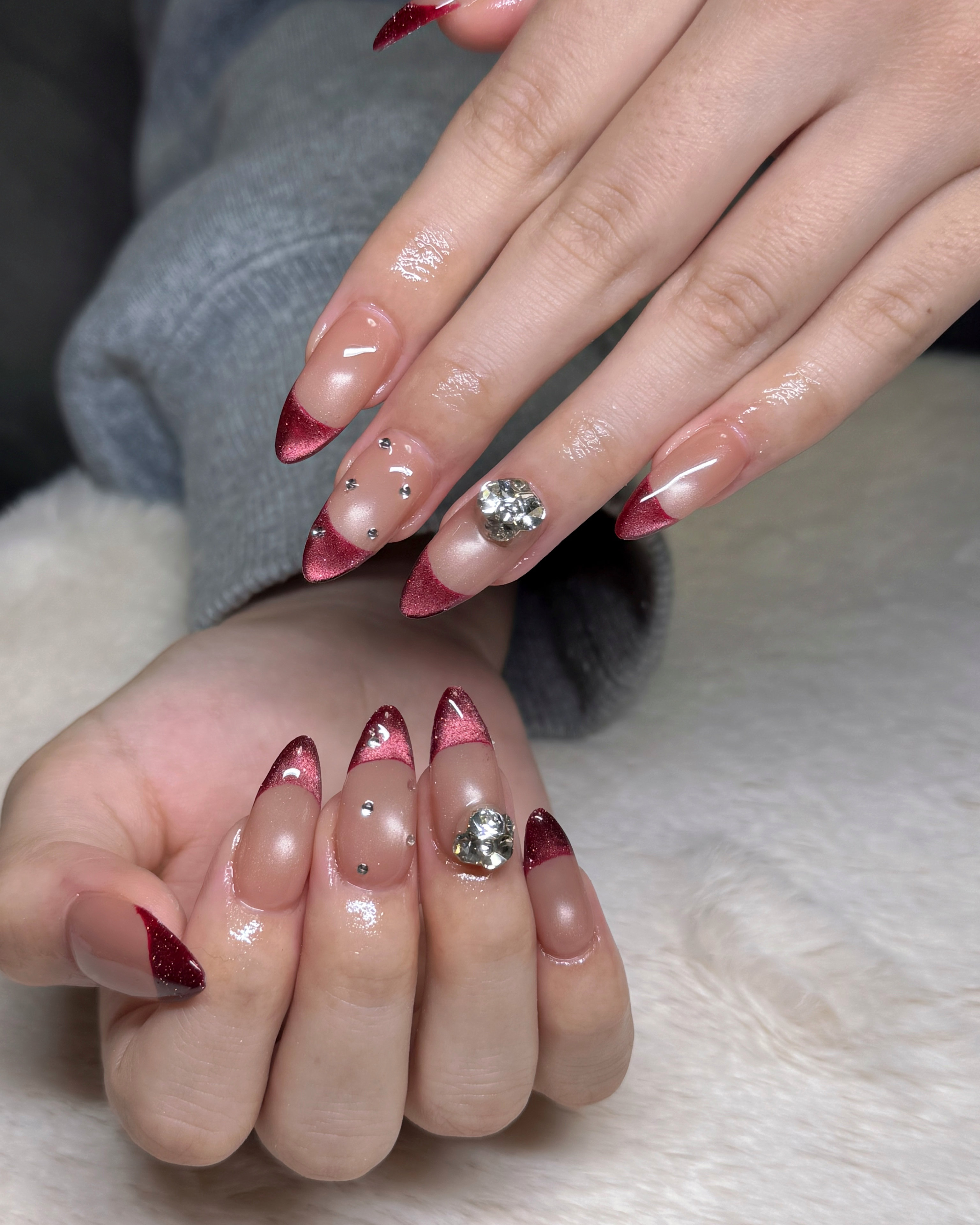 Anela_nail.