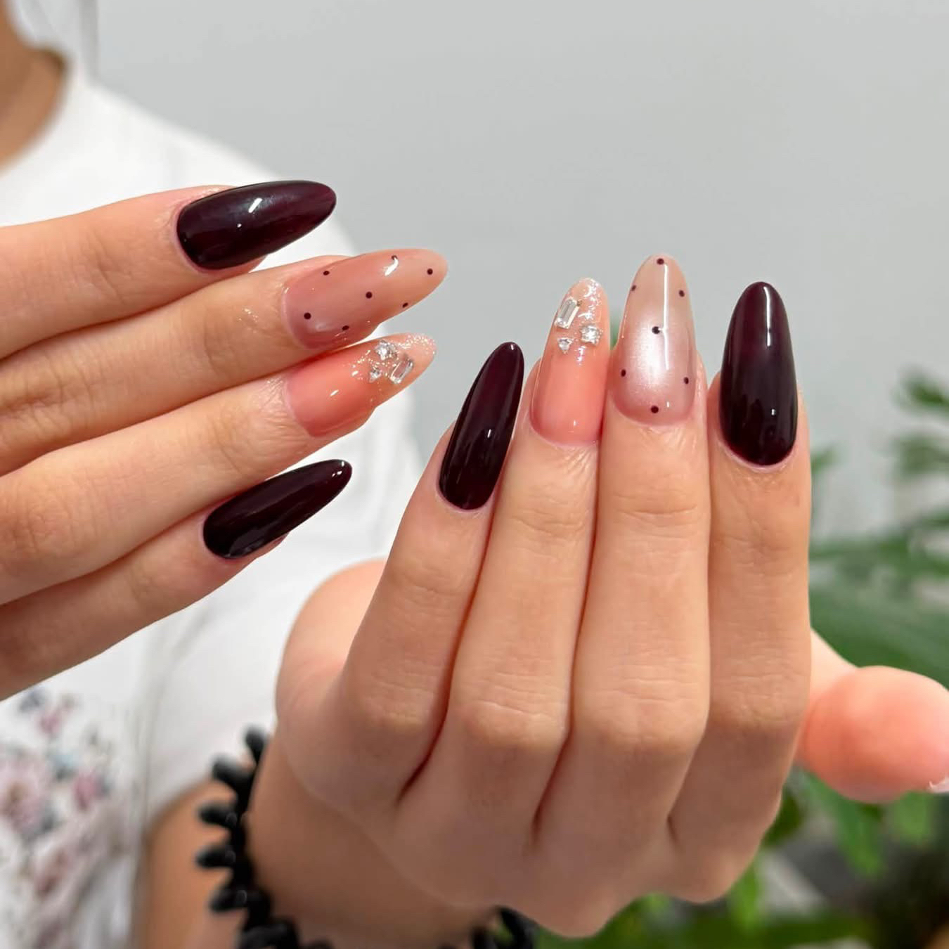 Mirai_Nails