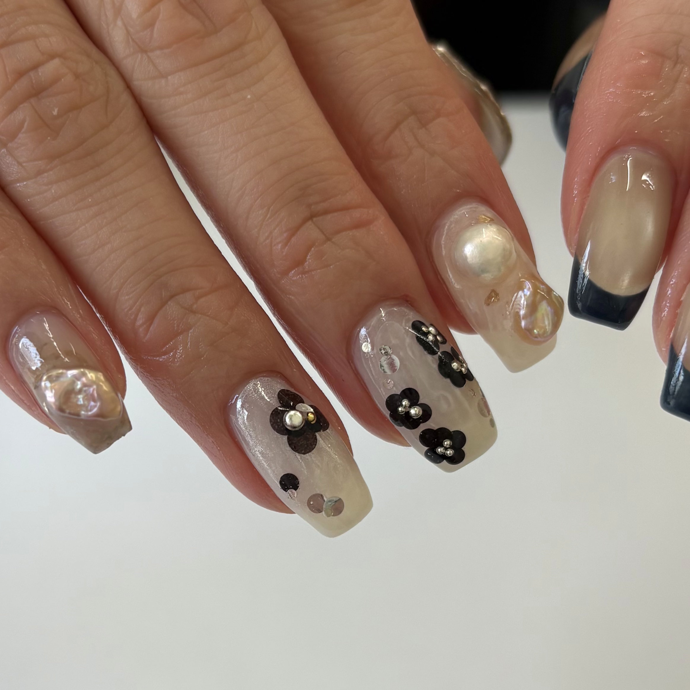 nju_nail