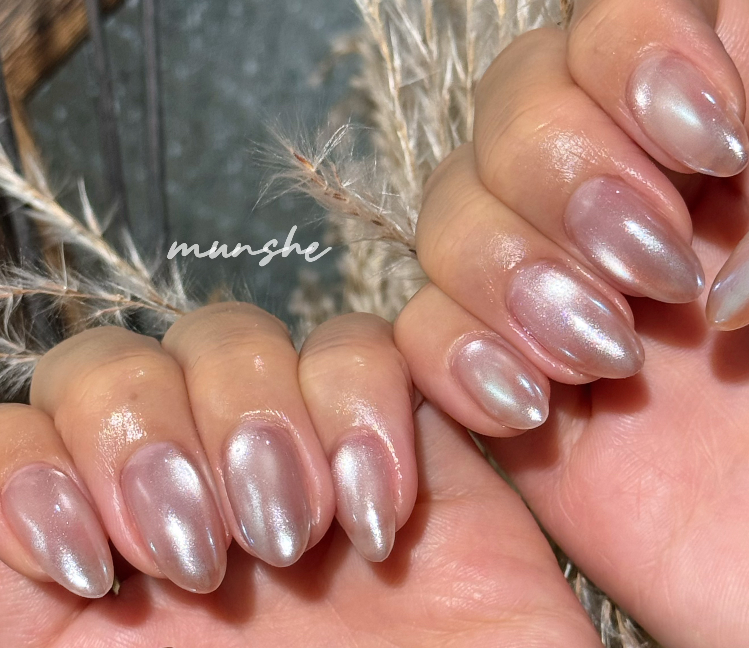 munshe_nails