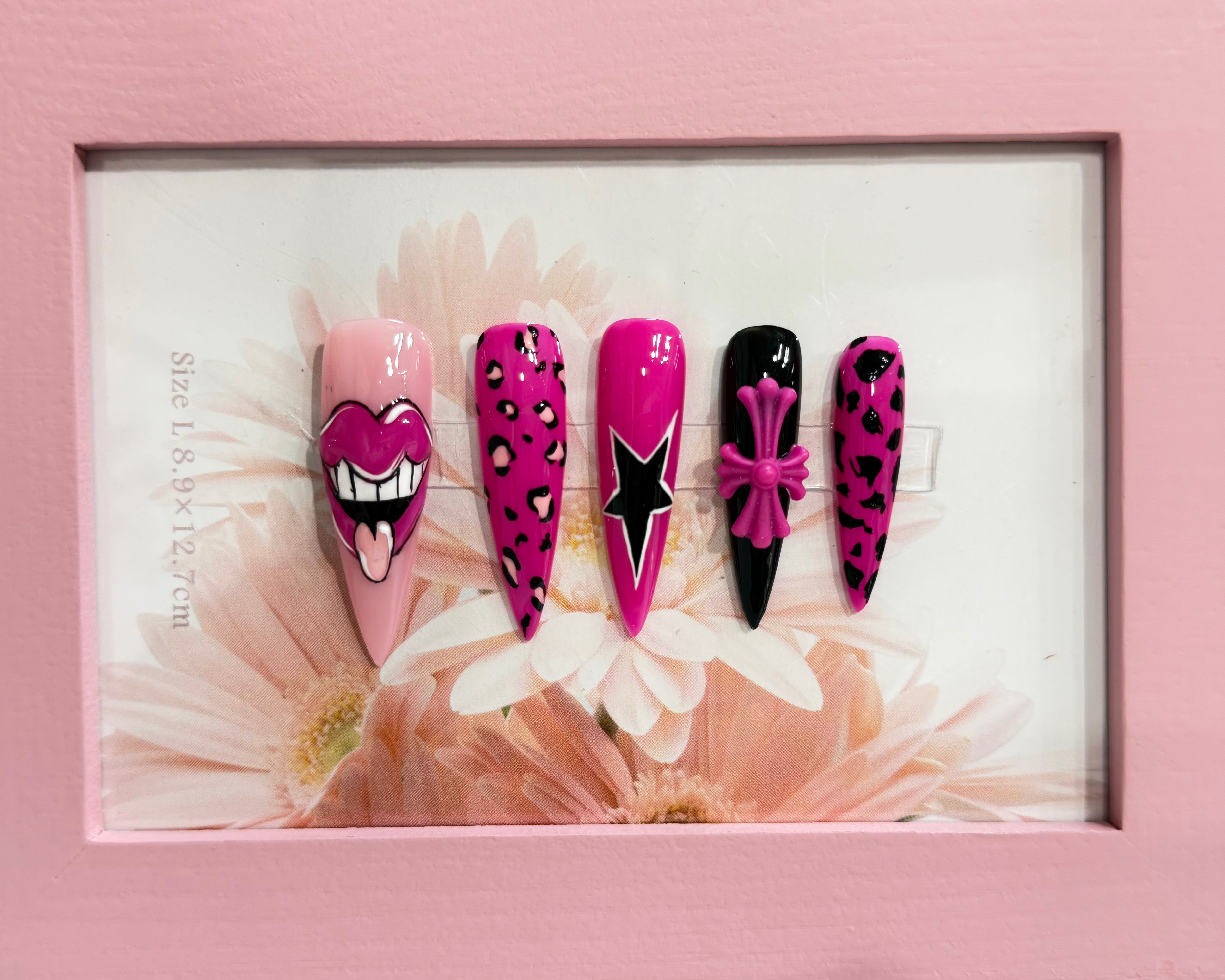 kira.Lilynailstudio