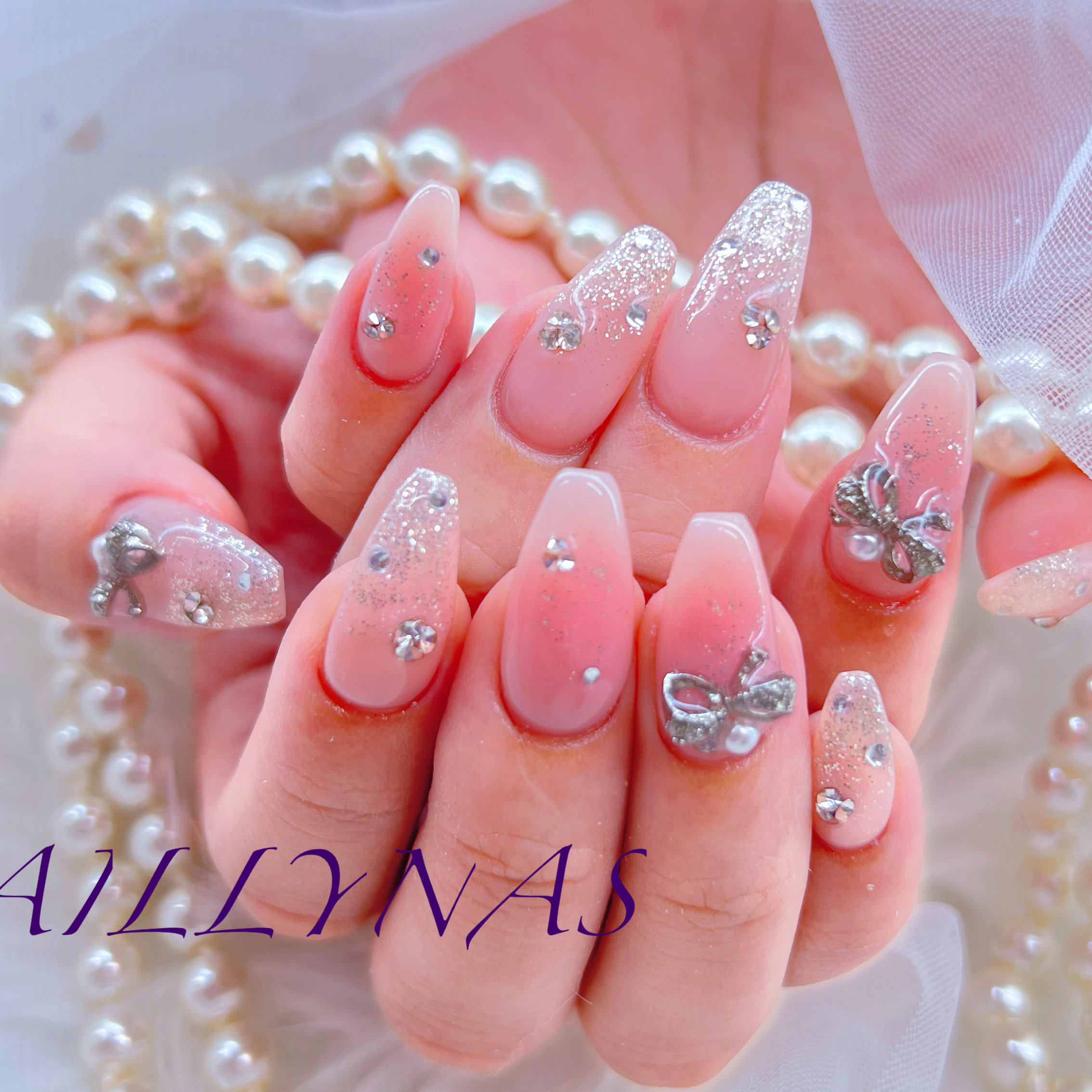 AILLYNAS_8