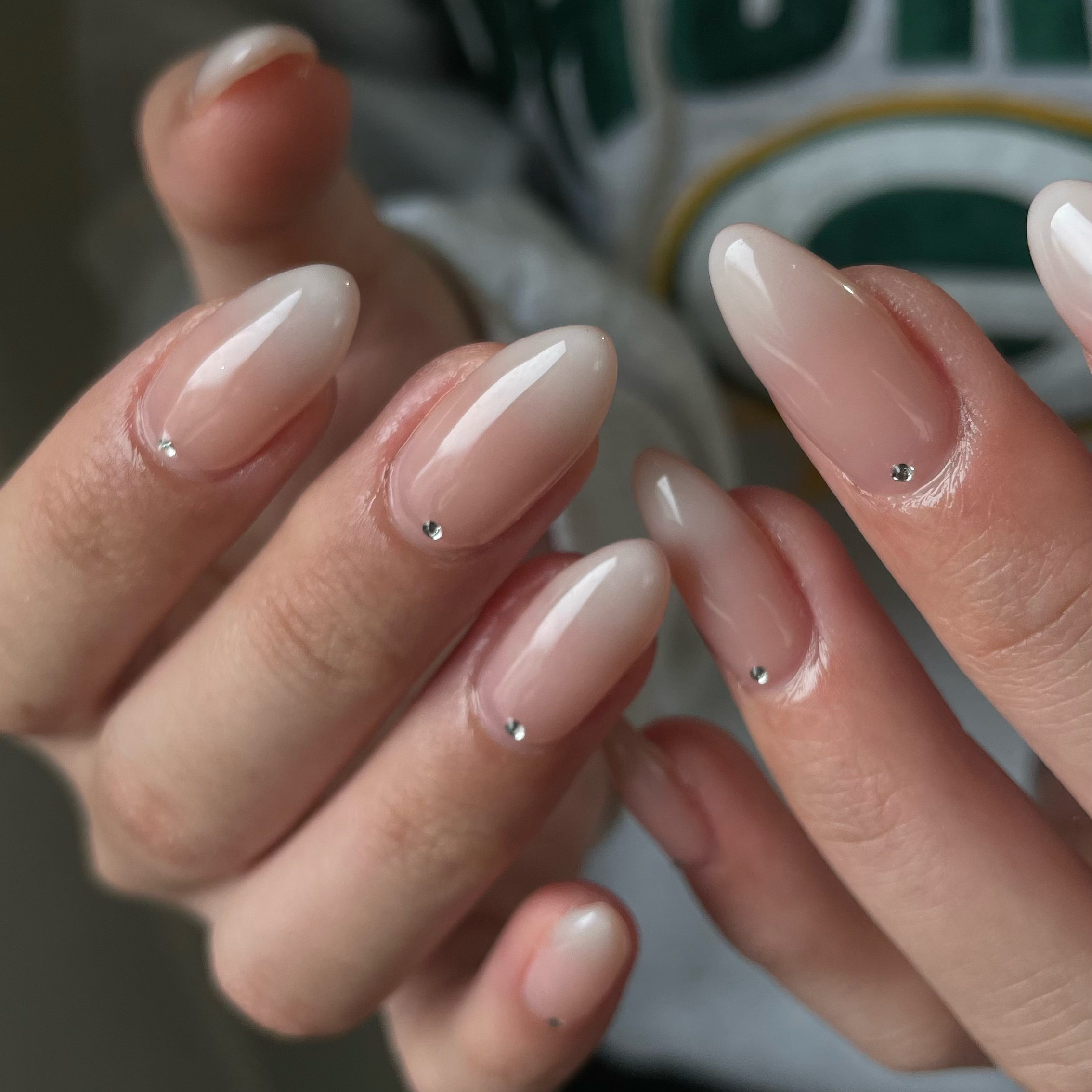 hau.nail