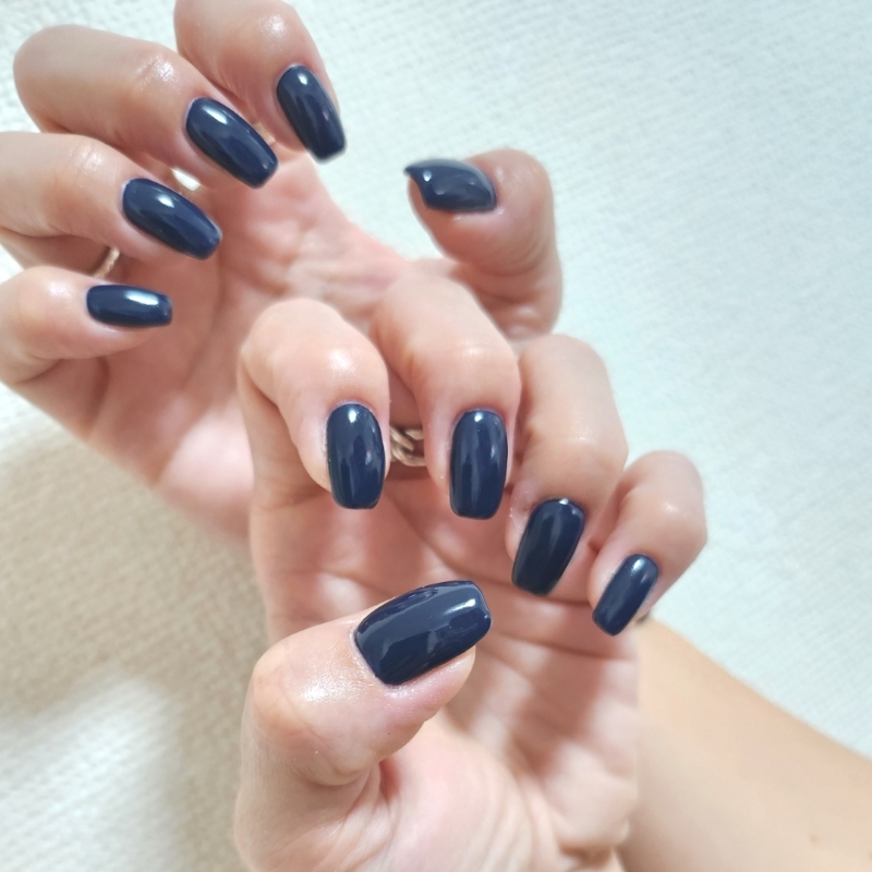 mikanails