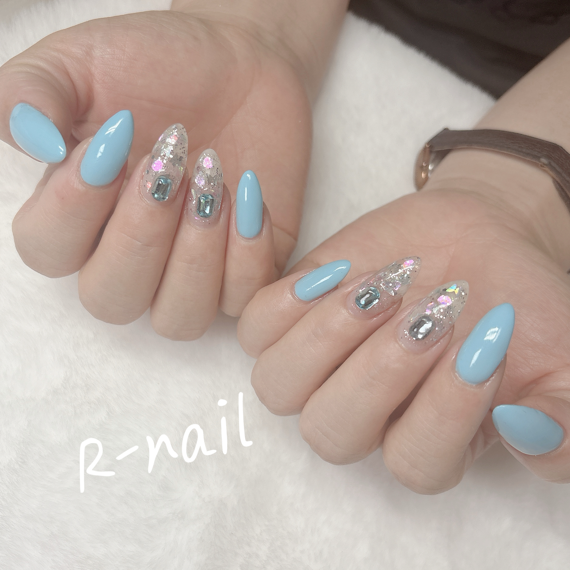 mikanail