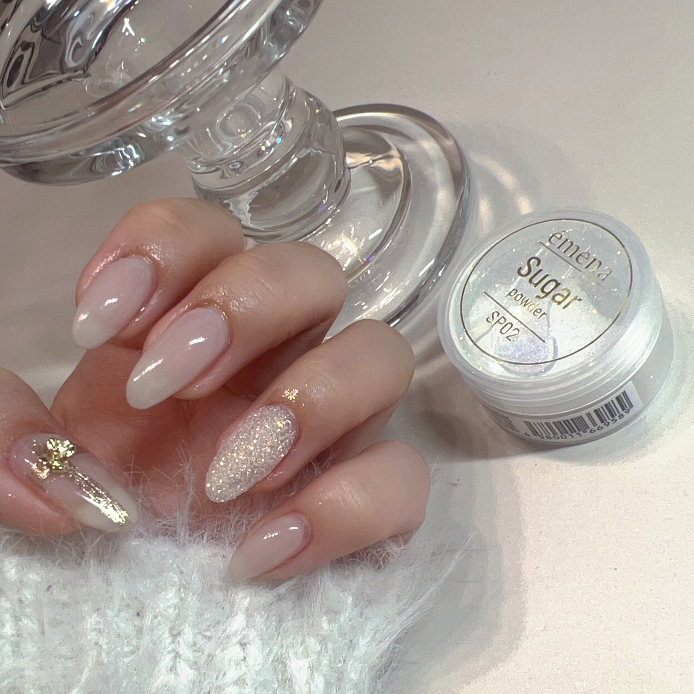 lemo_nail