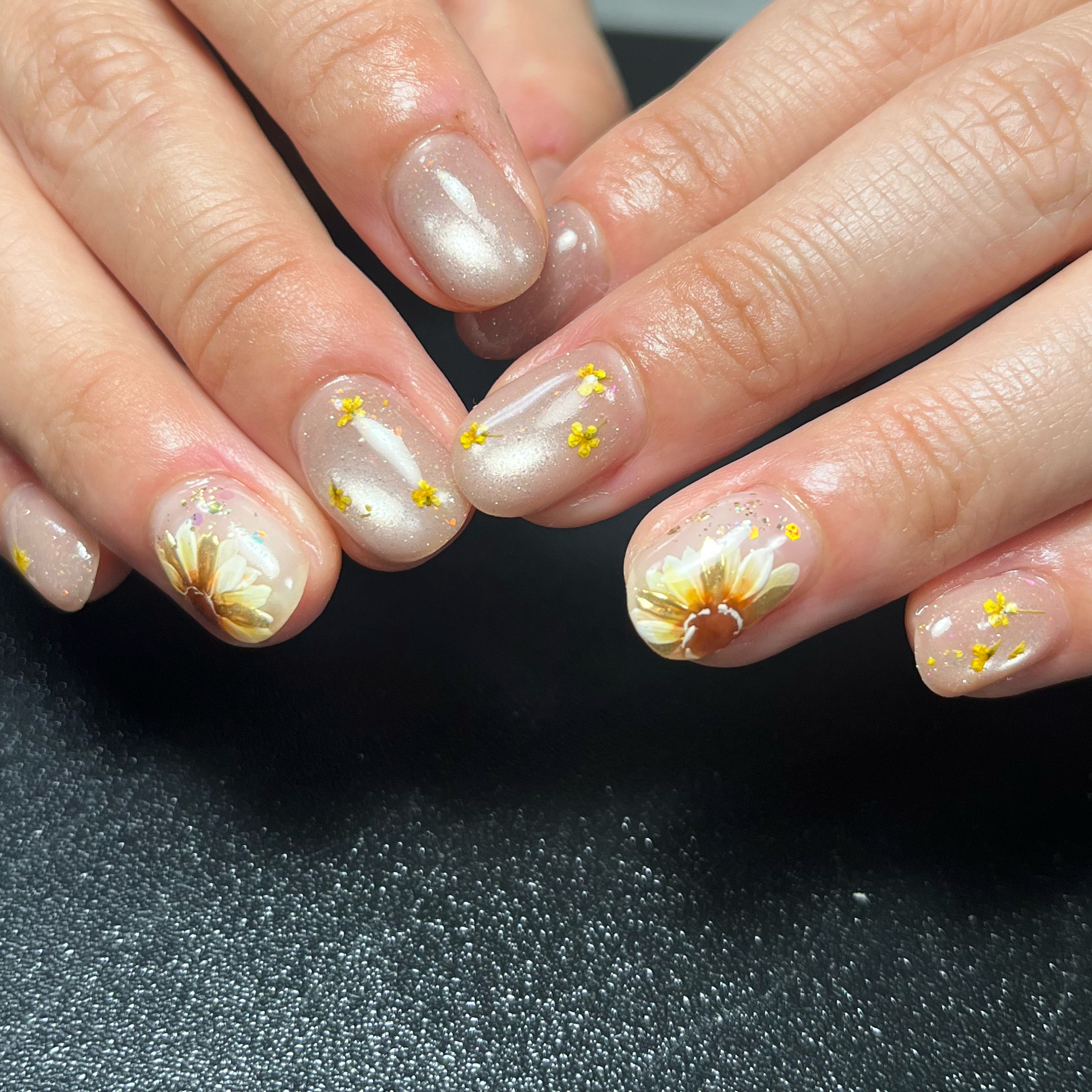keri_nail